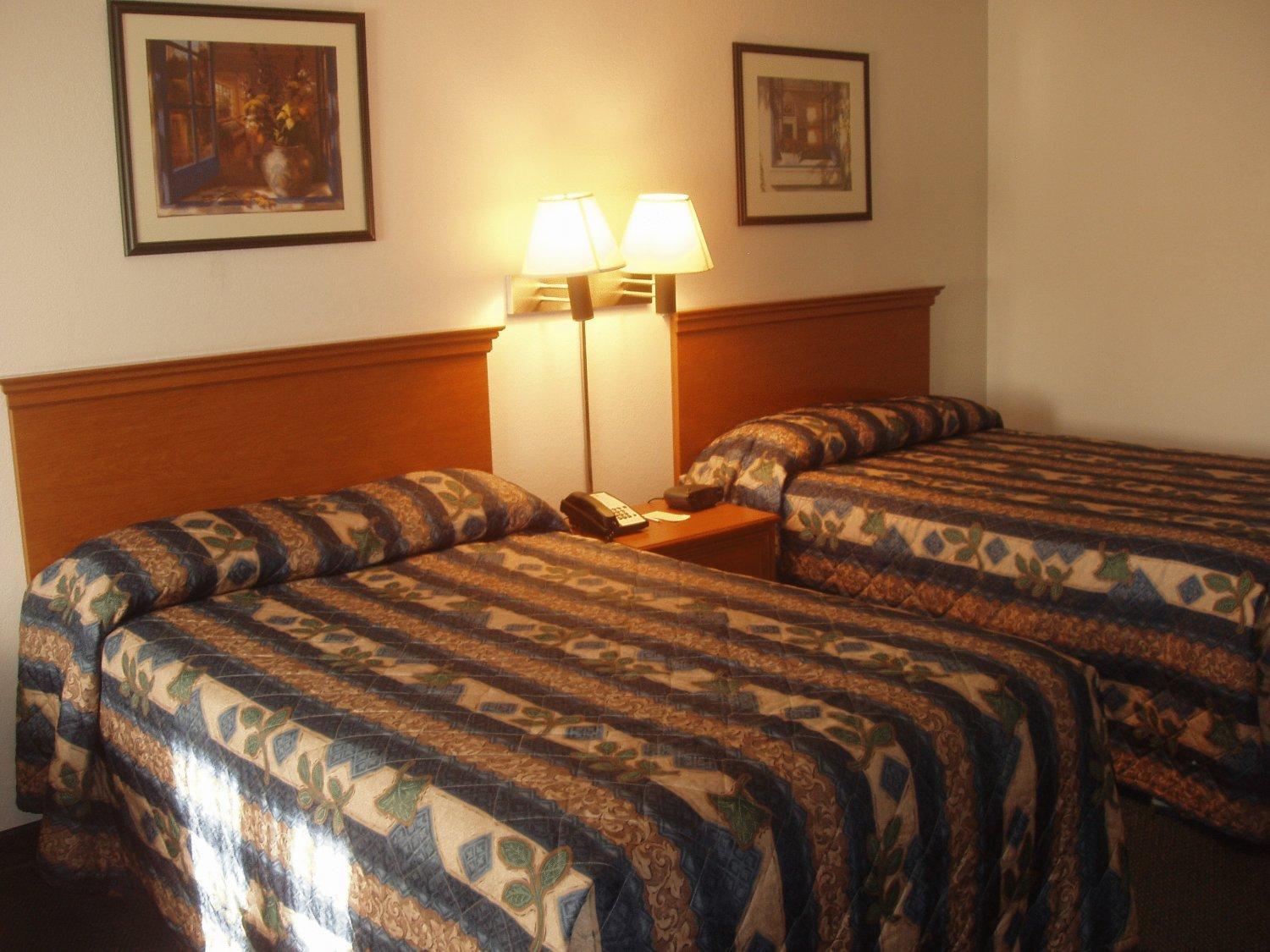 Double Room with Two Double Beds - Photo 6