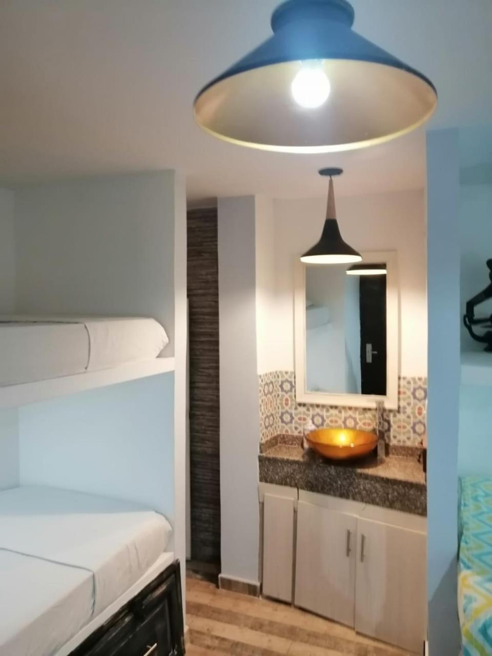 Family Room with Private Bathroom photo 3