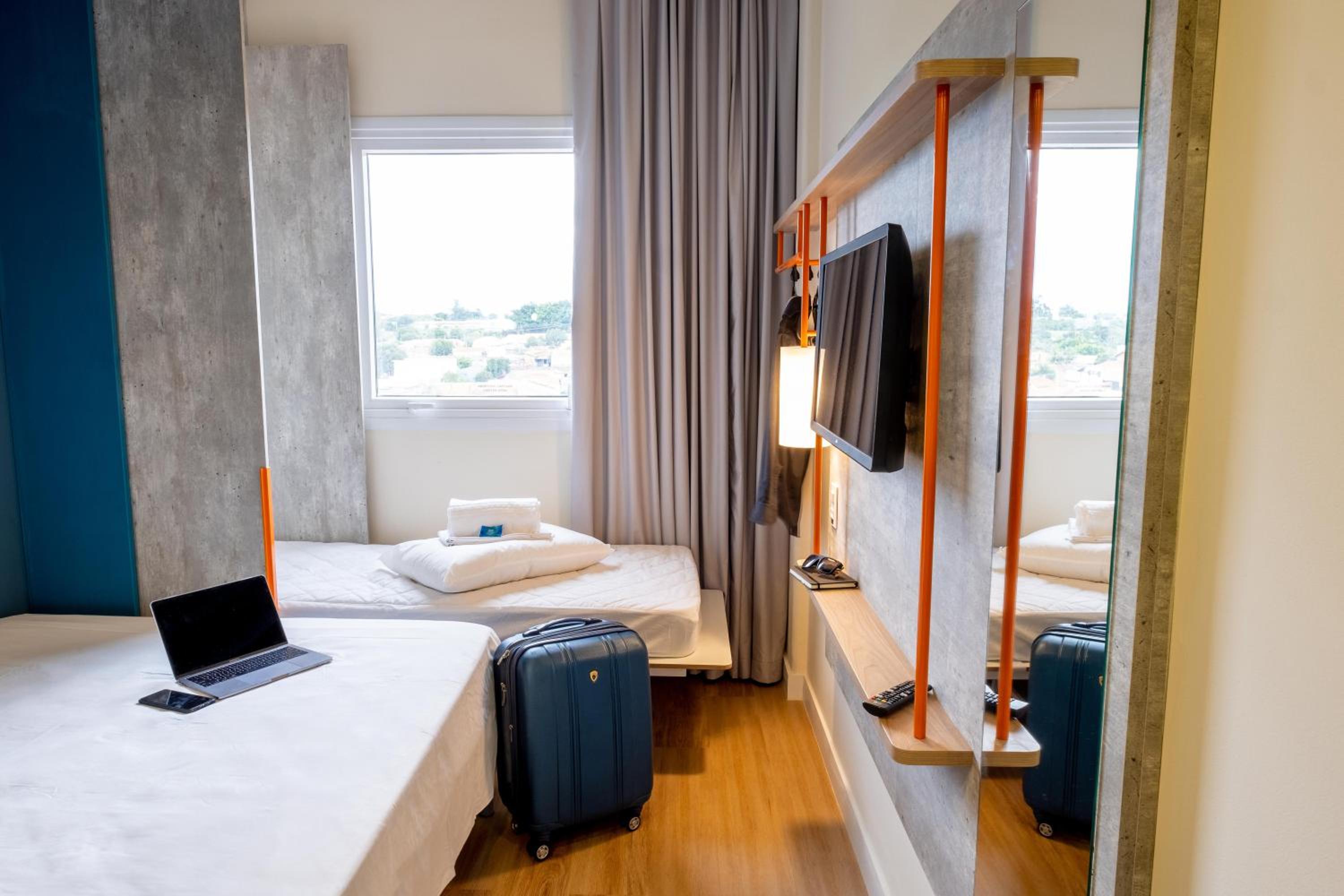 Standard Double Room with Single Bed - Photo 9