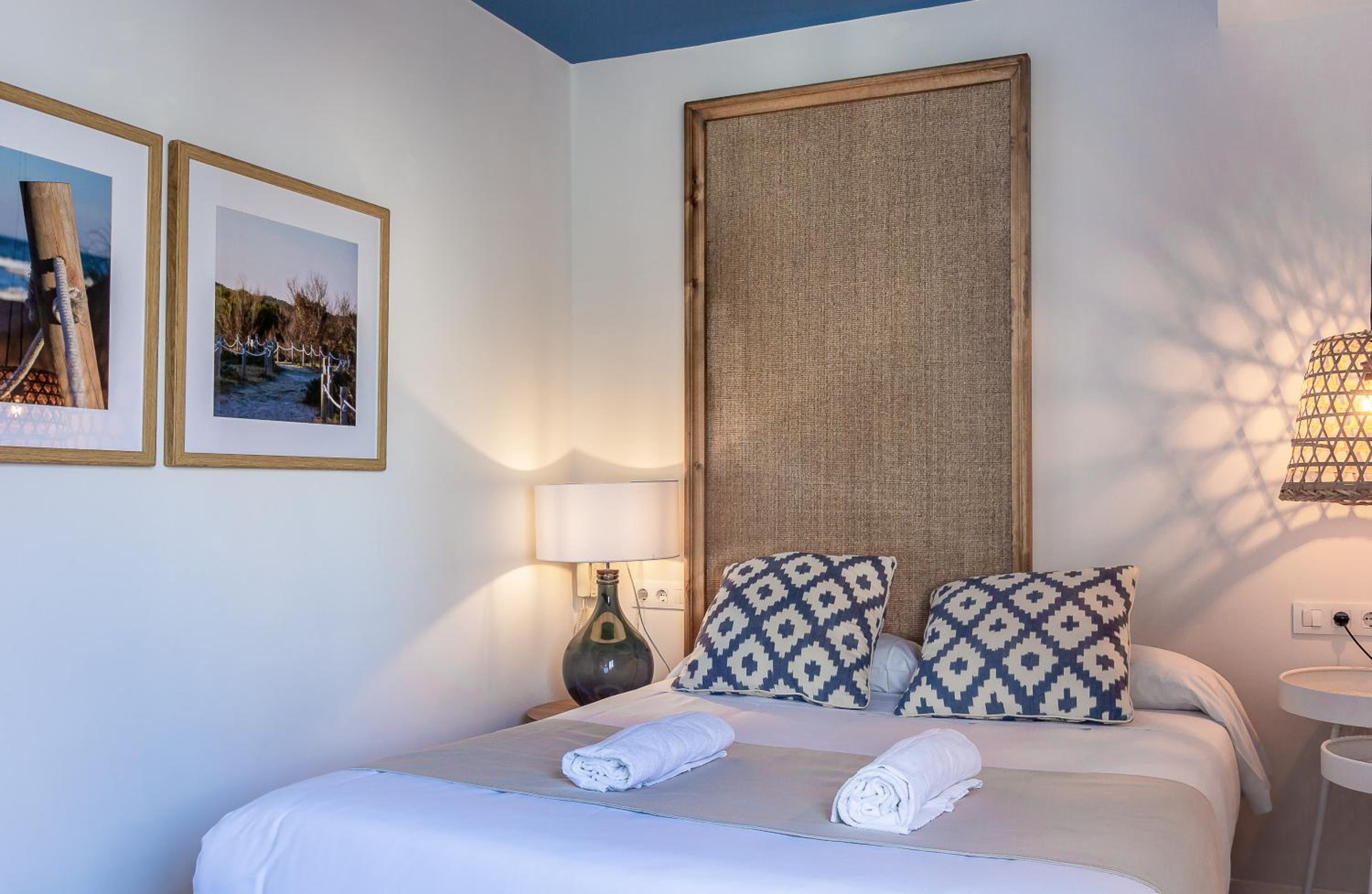 Superior Double Room - Photo 17