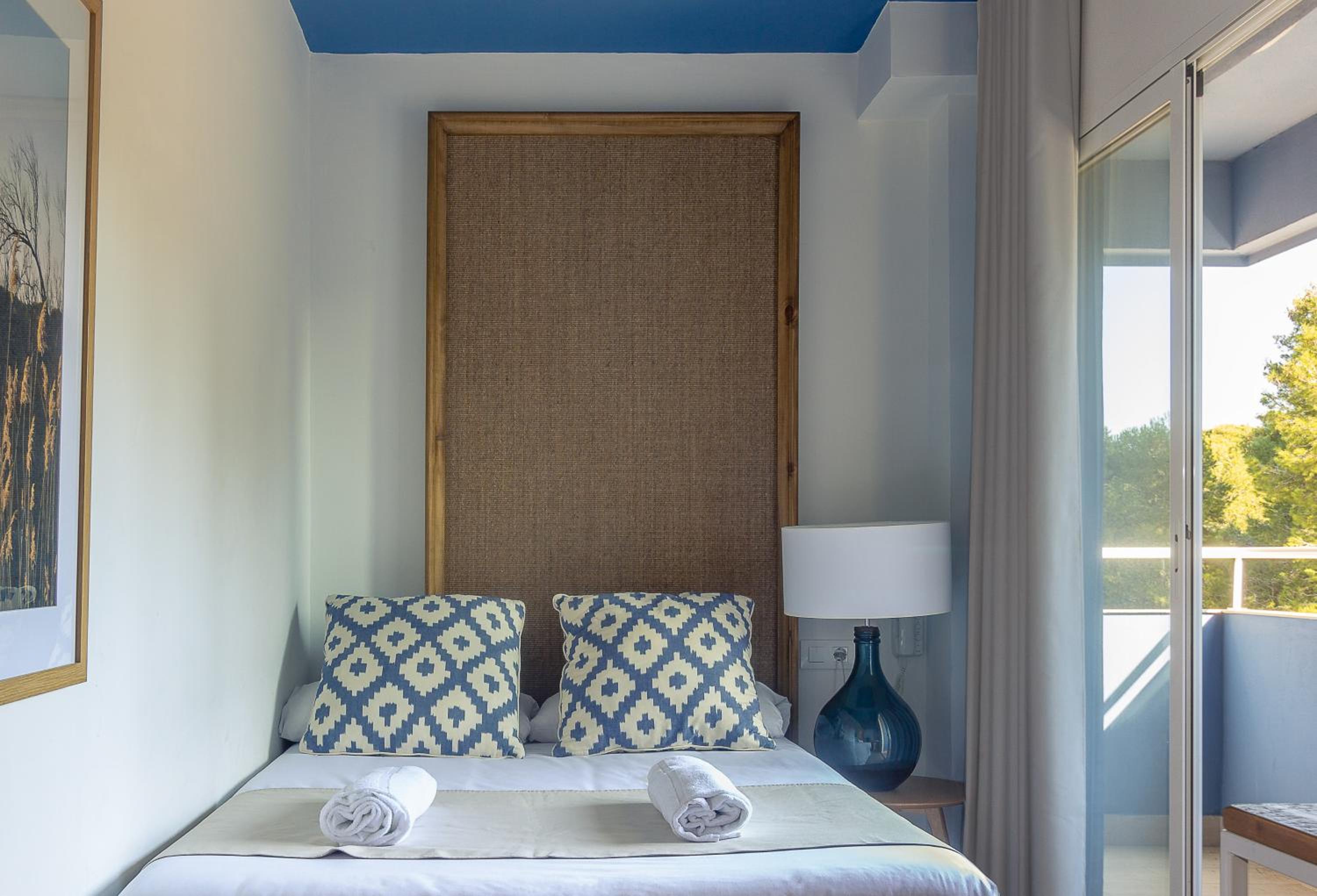 Double Room Individual Use - Photo 10