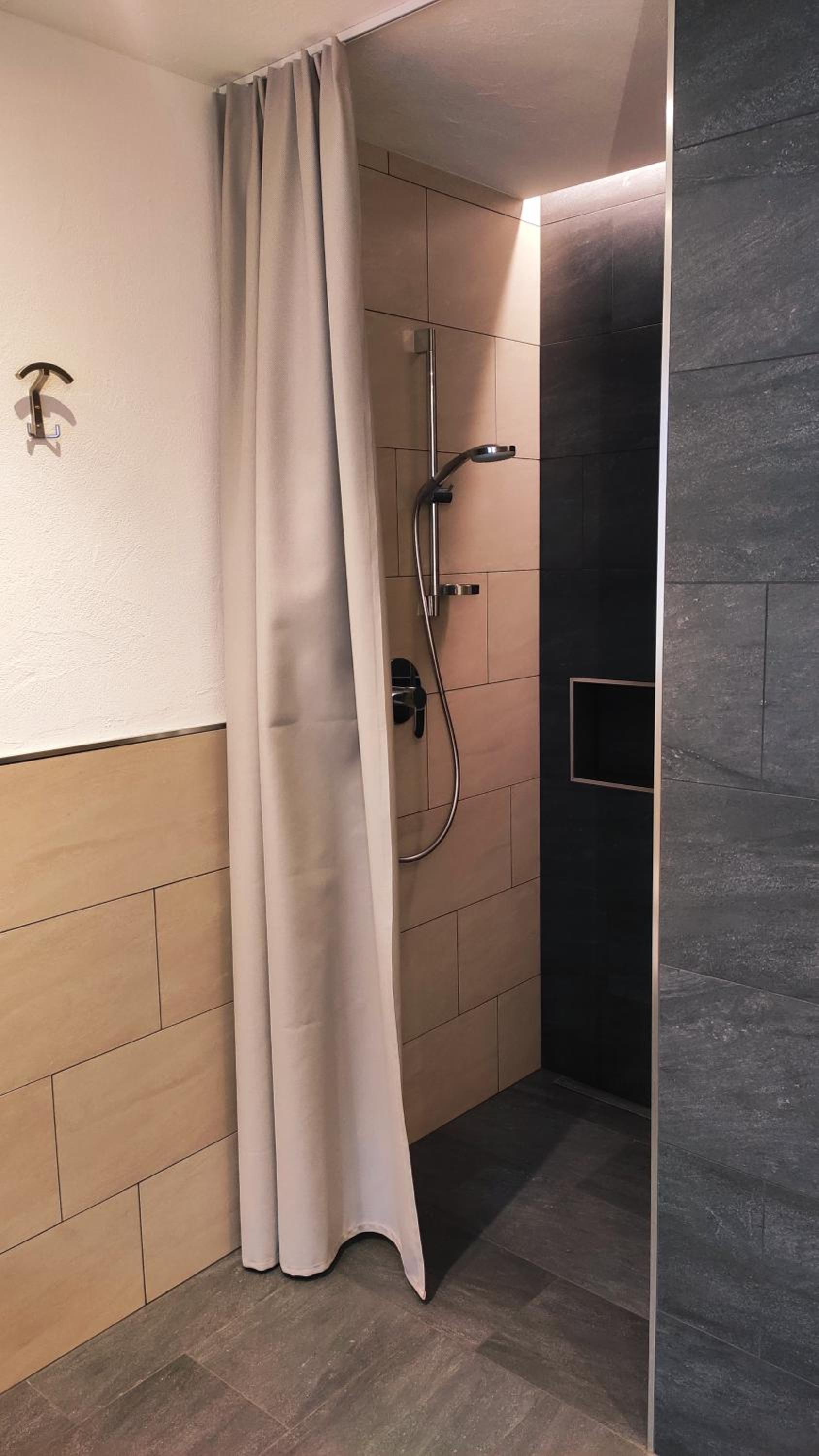 Superior Triple Room photo 2