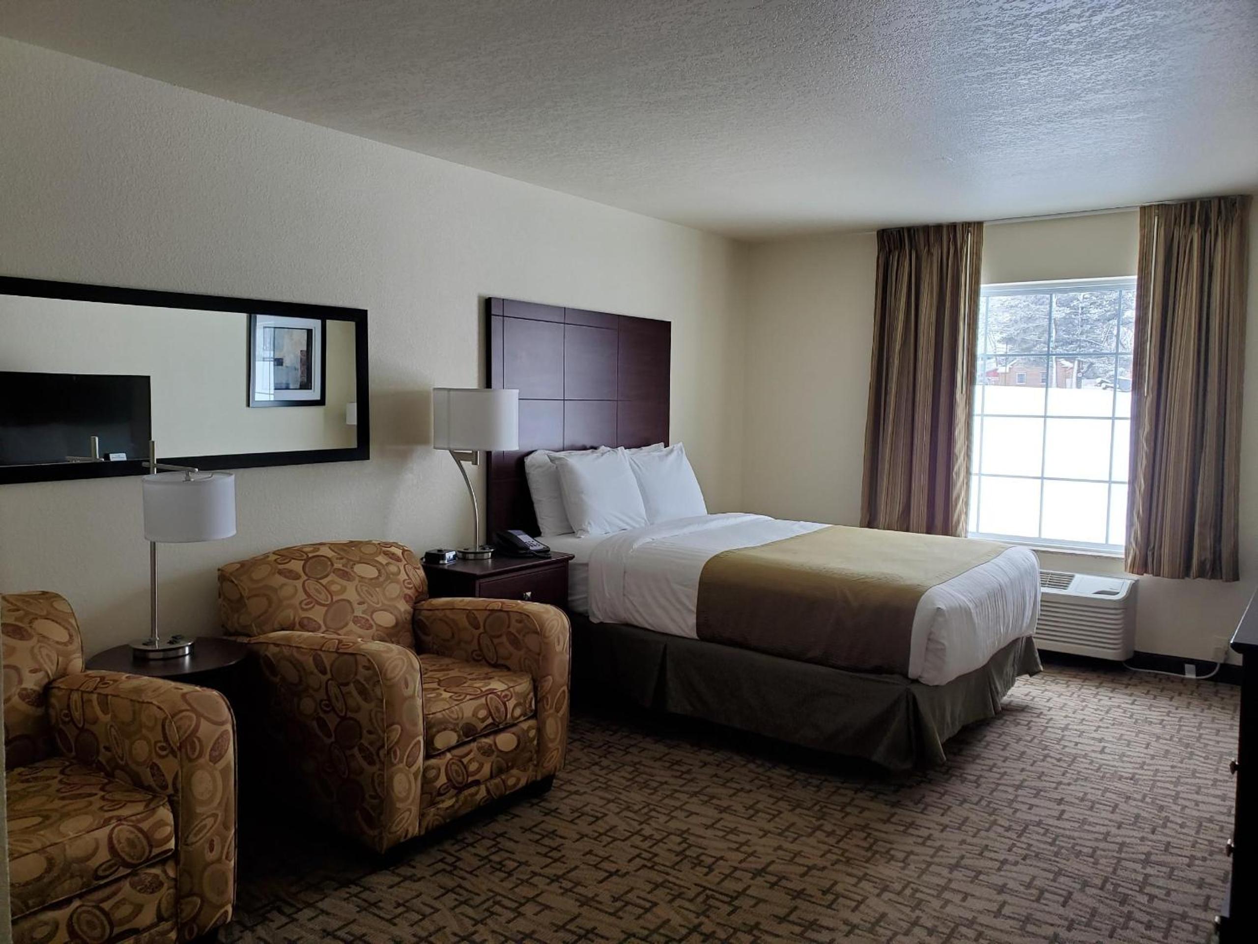 Queen Suite