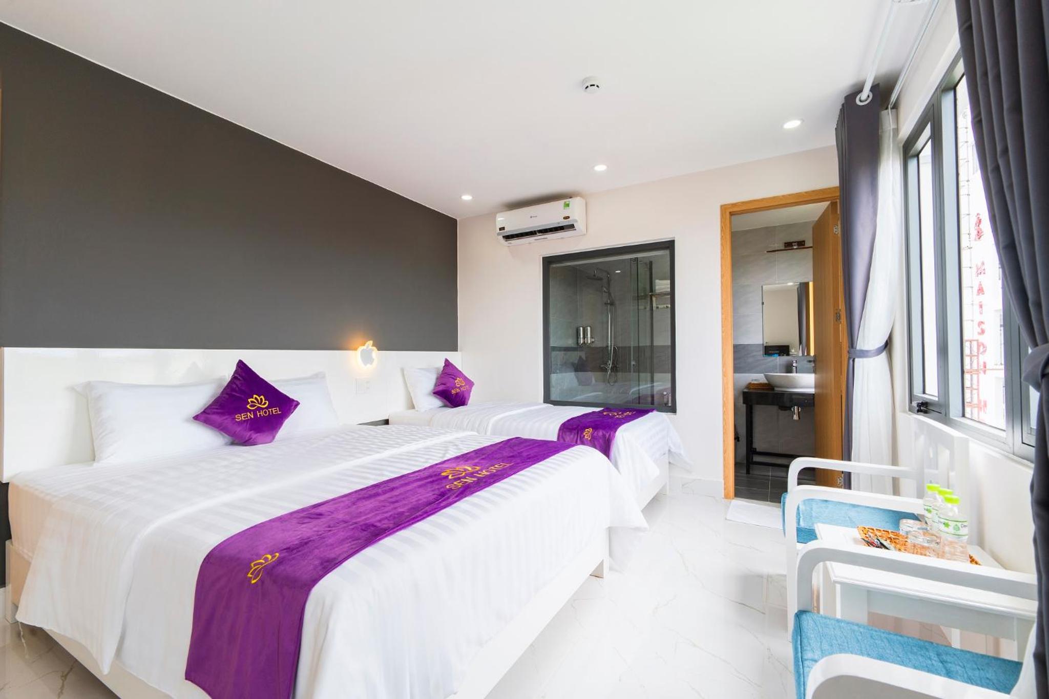 Triple Room with Sea View