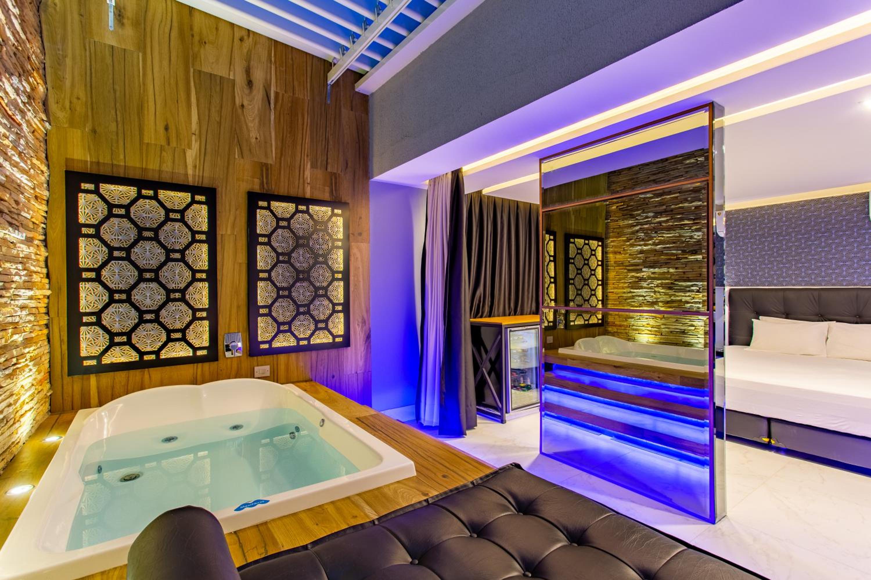 Studio with Spa Bath - Photo 9
