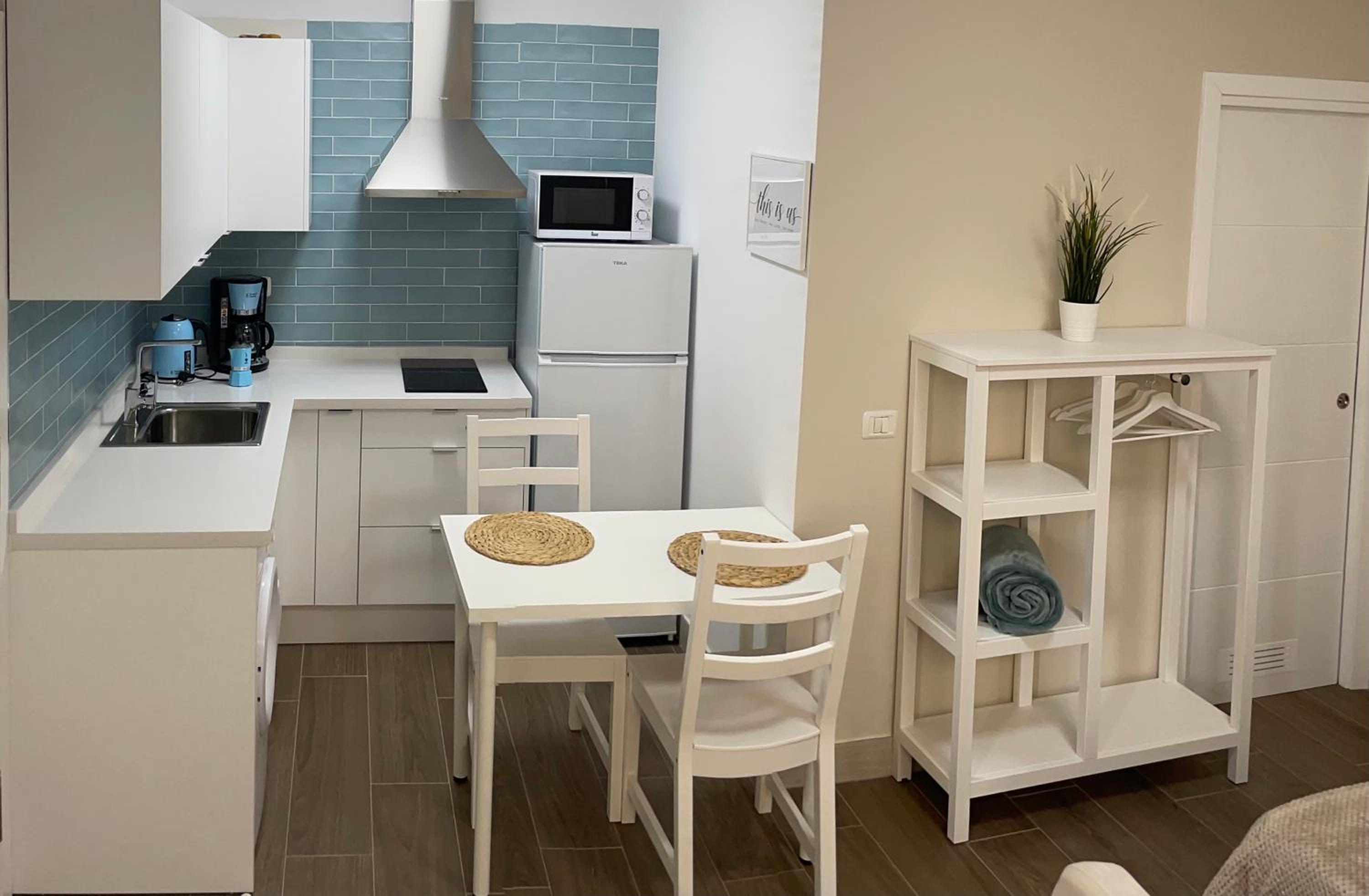 Studio Apartment photo 3