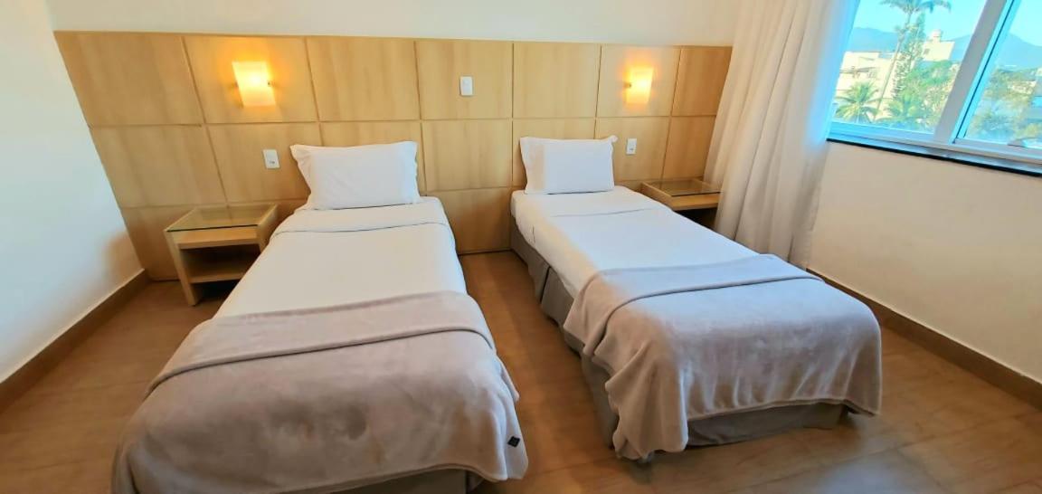 Twin Room with City View