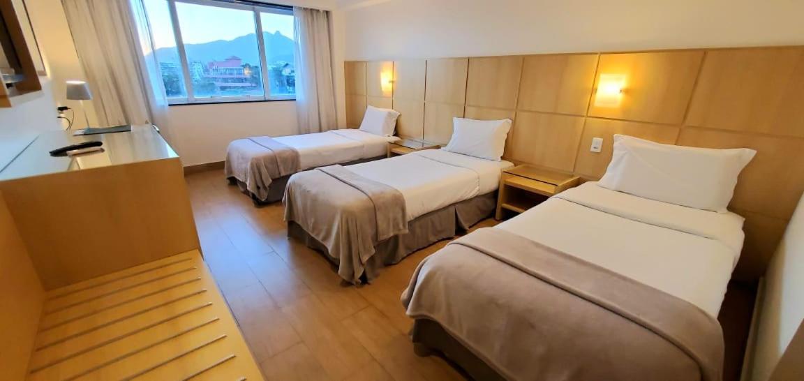 Triple Room with City View