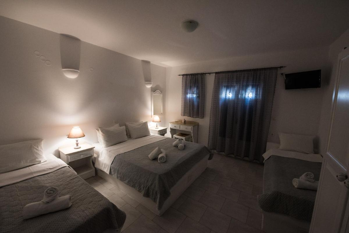 Quadruple Room with Garden View photo 2