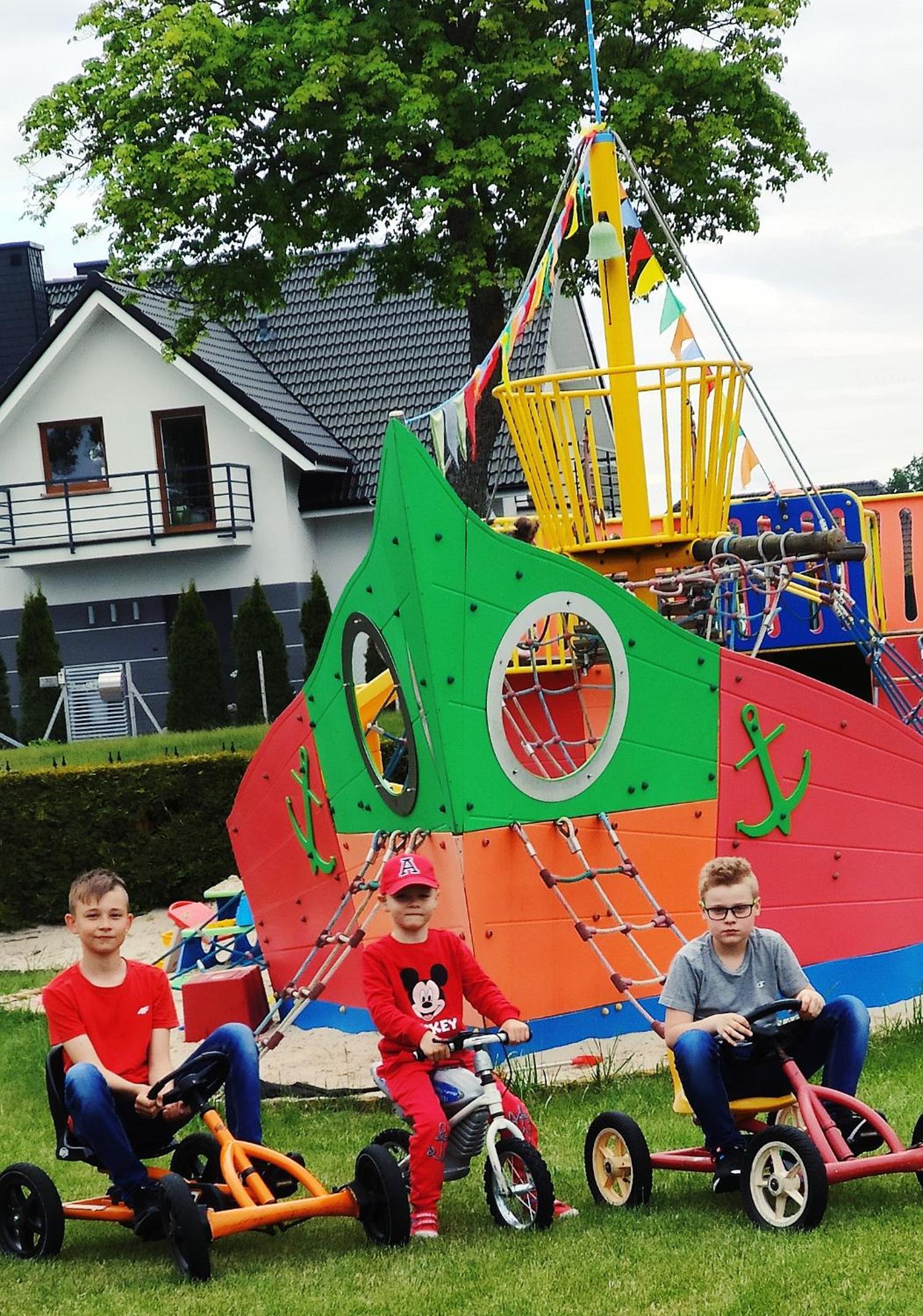Holiday Home - Photo 16