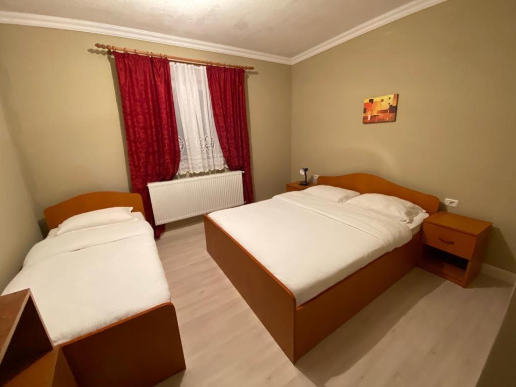 Triple Room with Shower photo 2