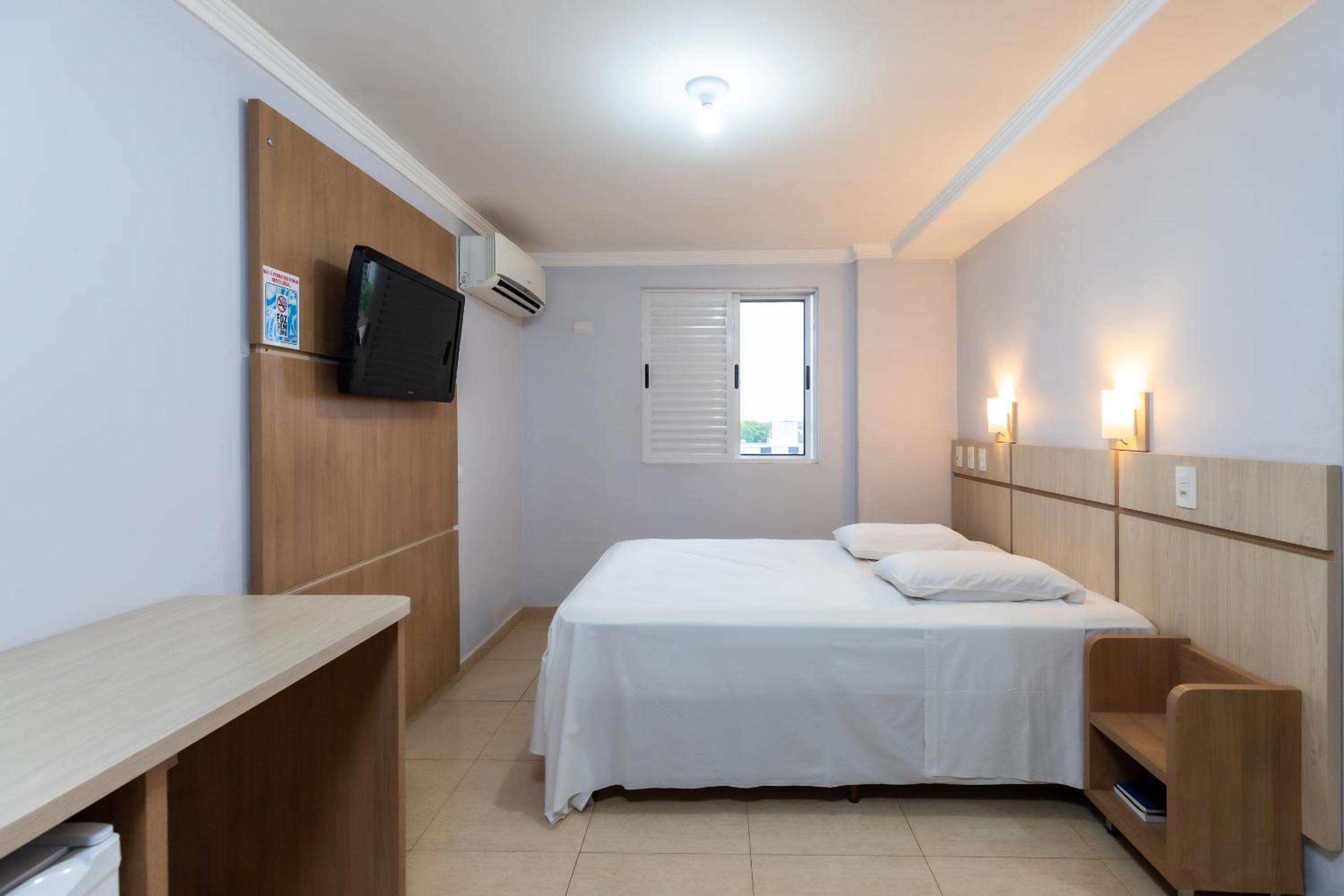 Double Room - Photo 4