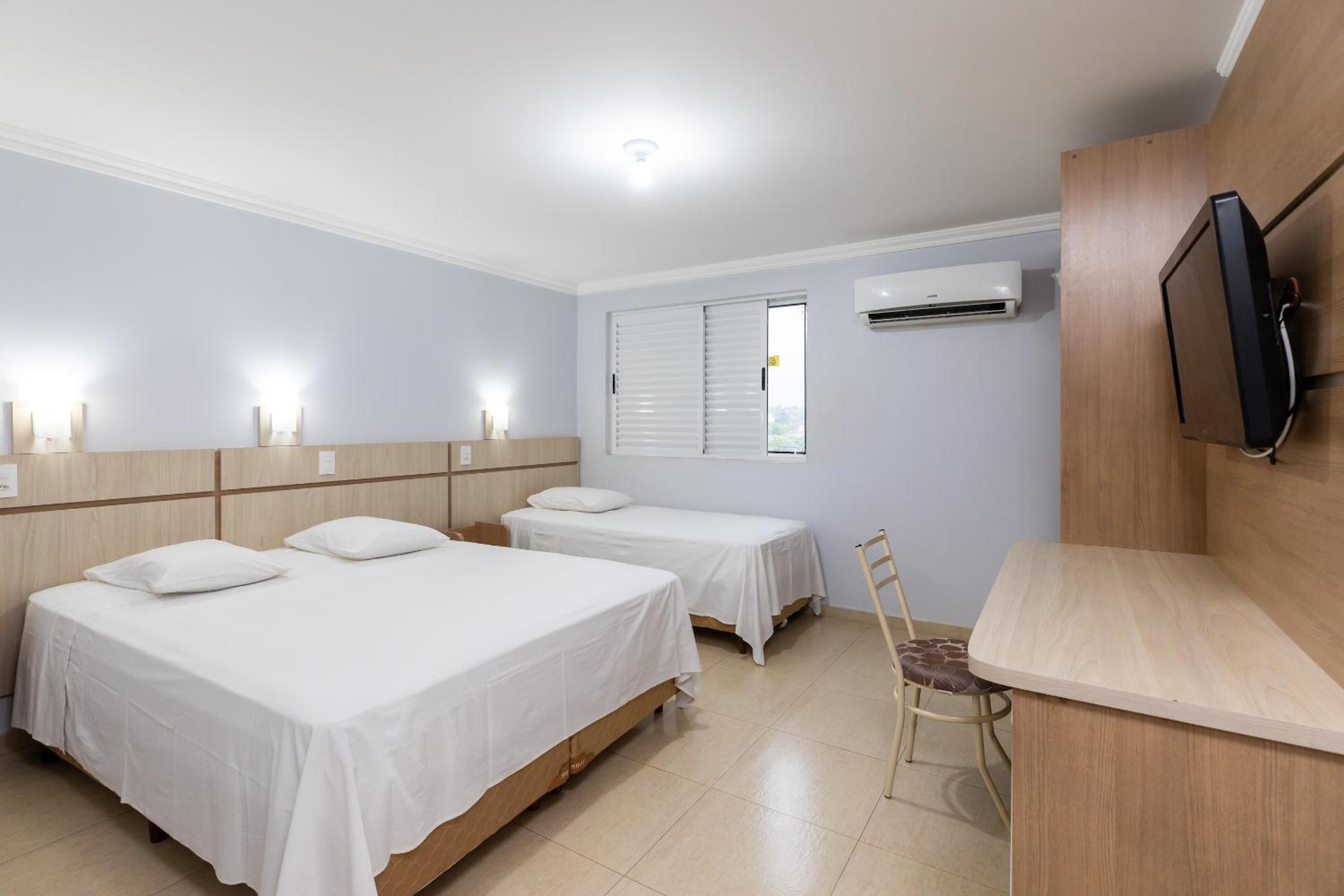 Double Room - Photo 6
