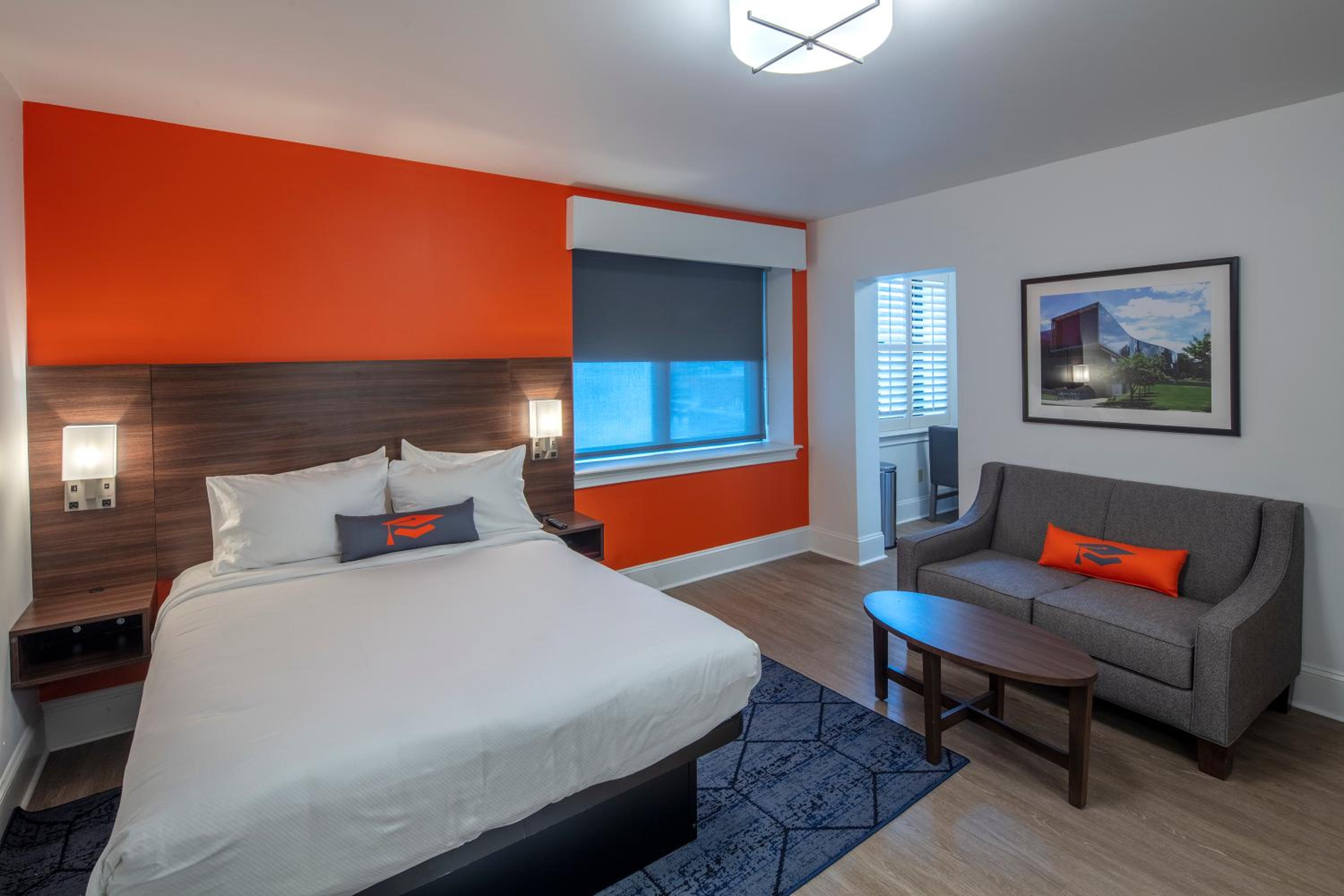 1 Queen Bed, Suite, Non-Smoking - Photo 2