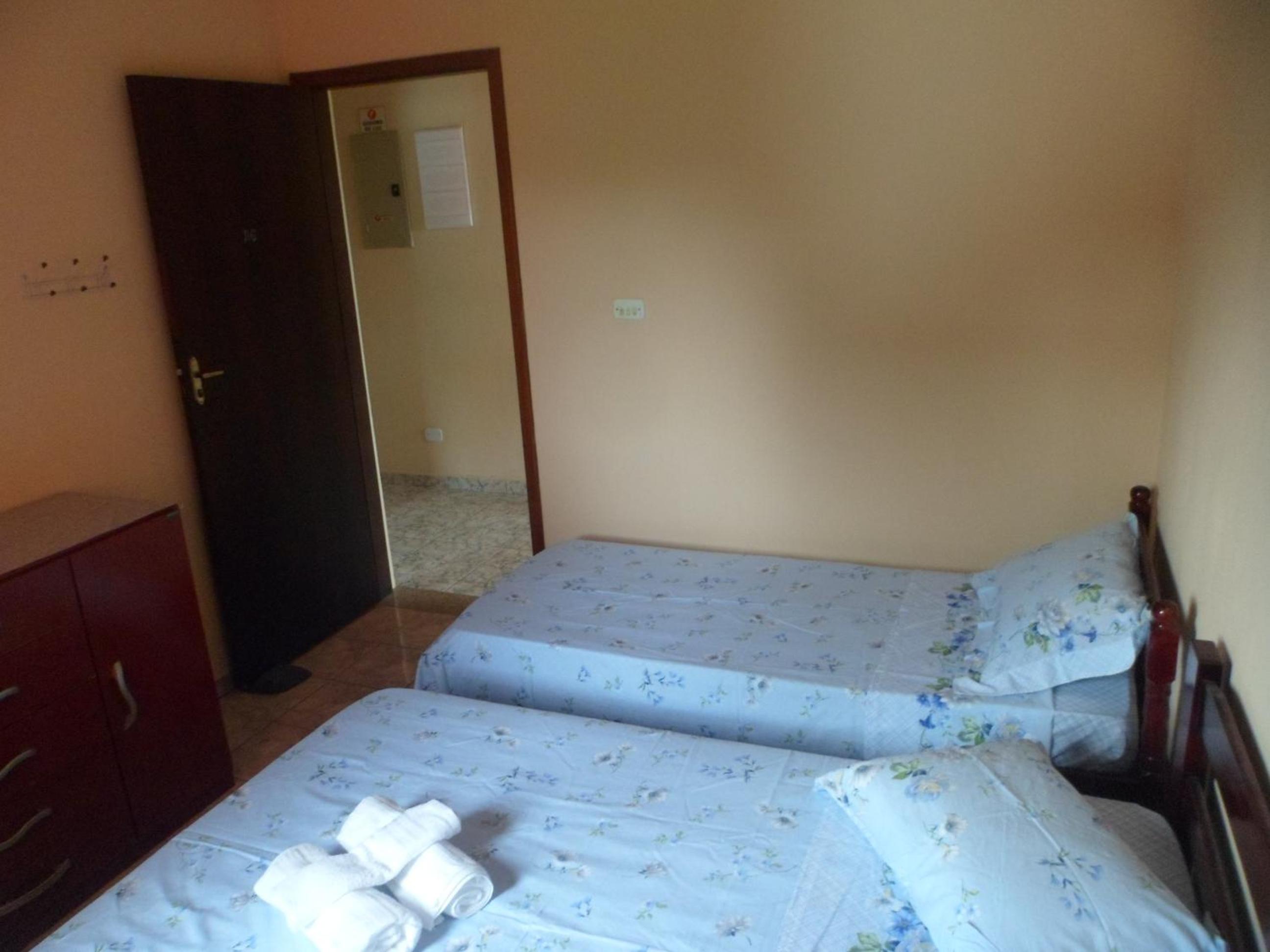 Standard Triple Room photo 2