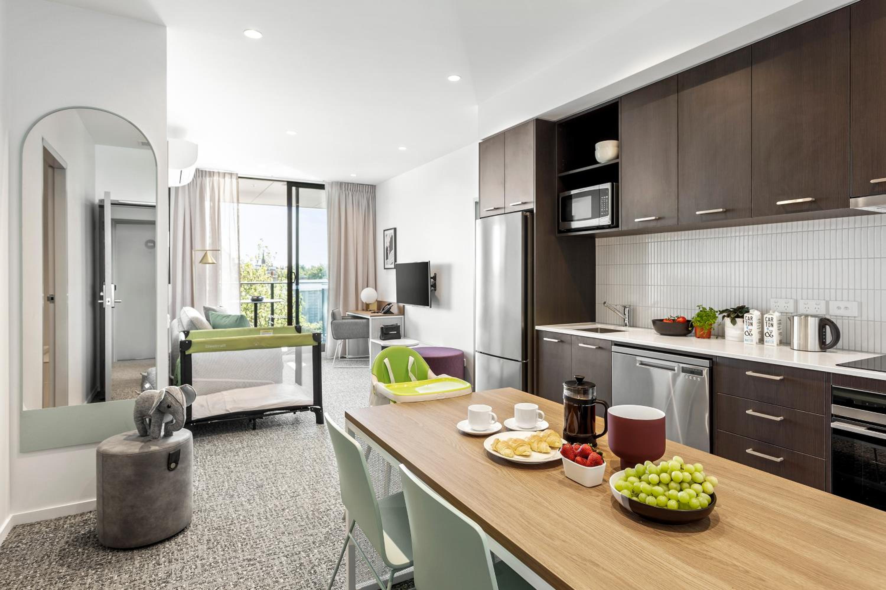 One-Bedroom Apartment - Photo 8