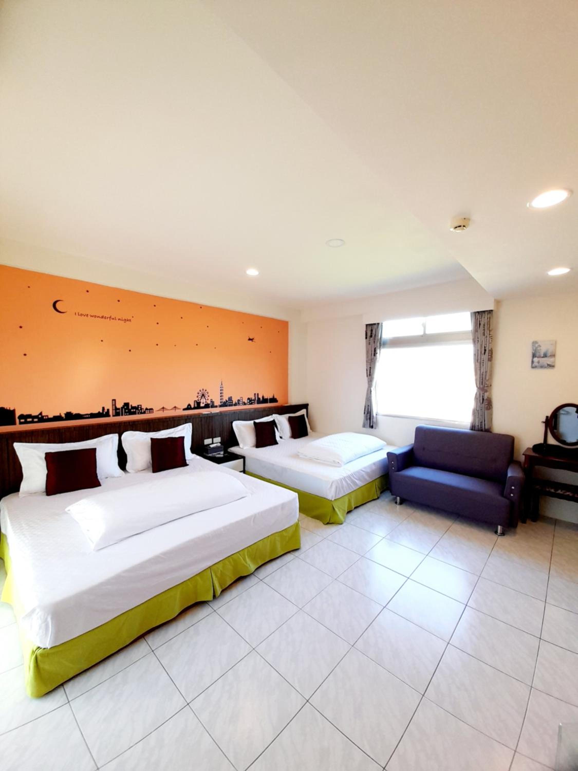 Quadruple Room with Bathroom photo 3