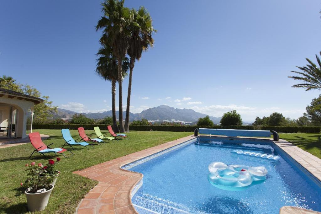 Villa photo 3