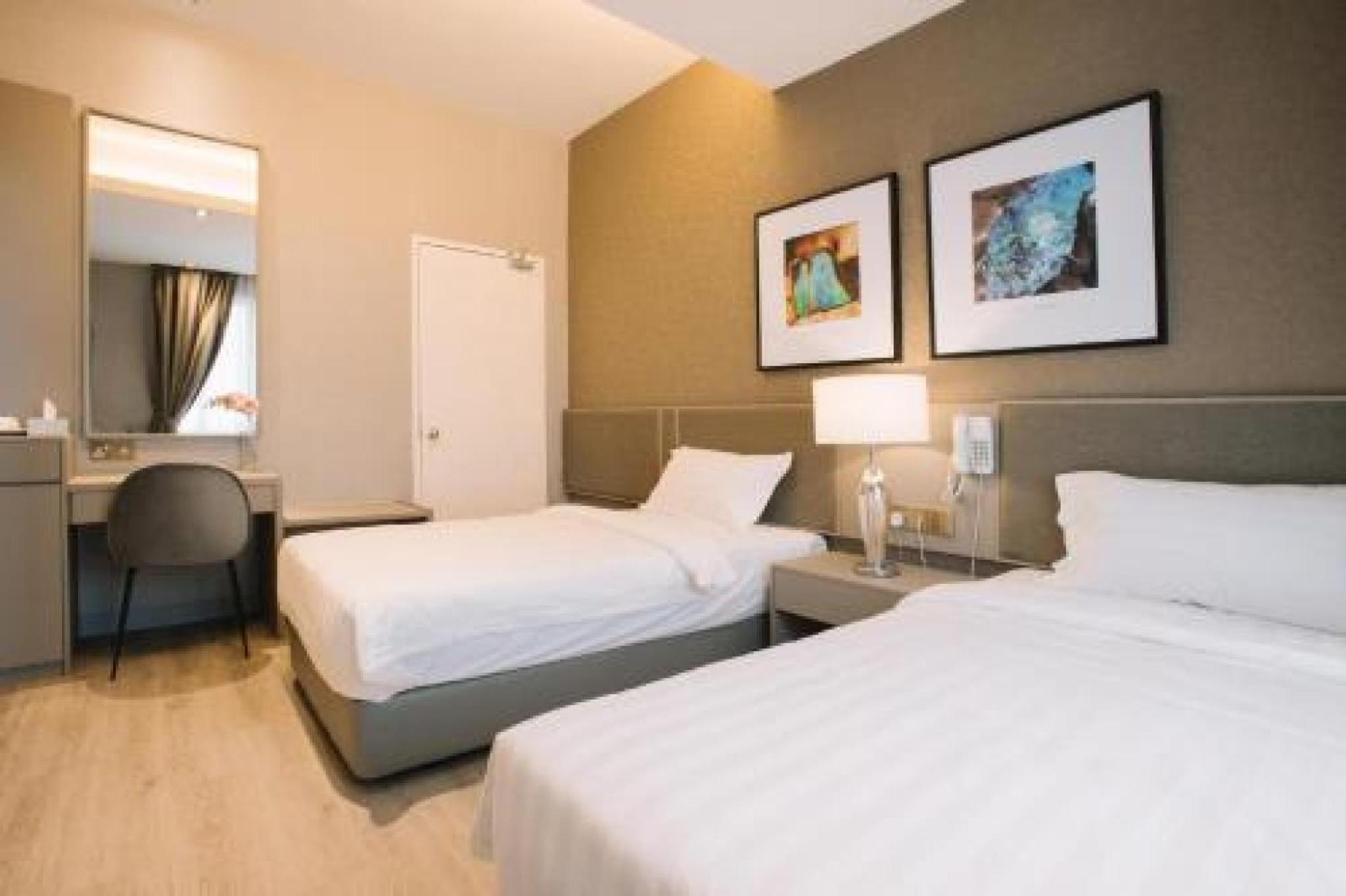 Deluxe Double Room photo 3