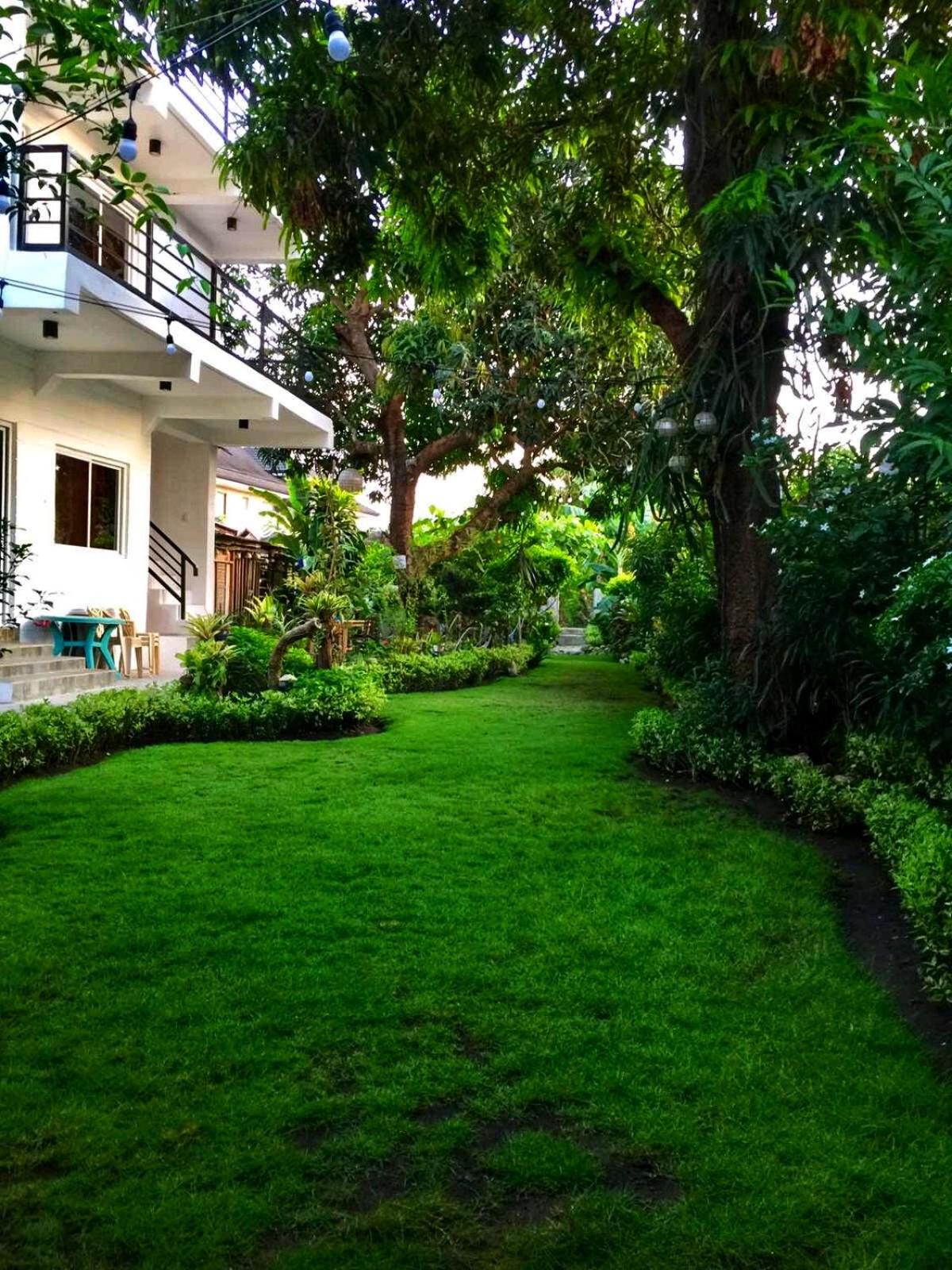 Deluxe Double Room with Balcony - Photo 6
