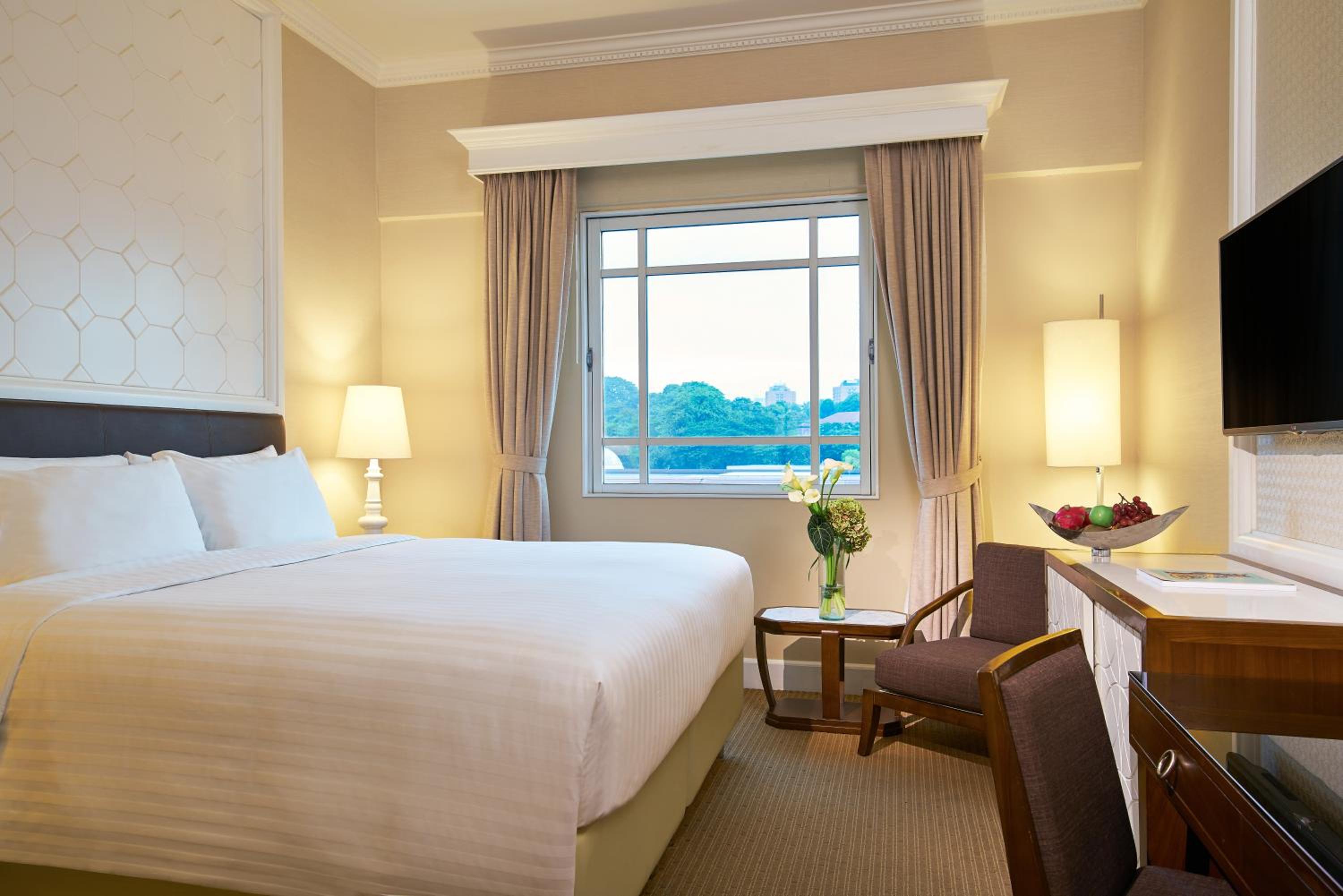 Connecting Room