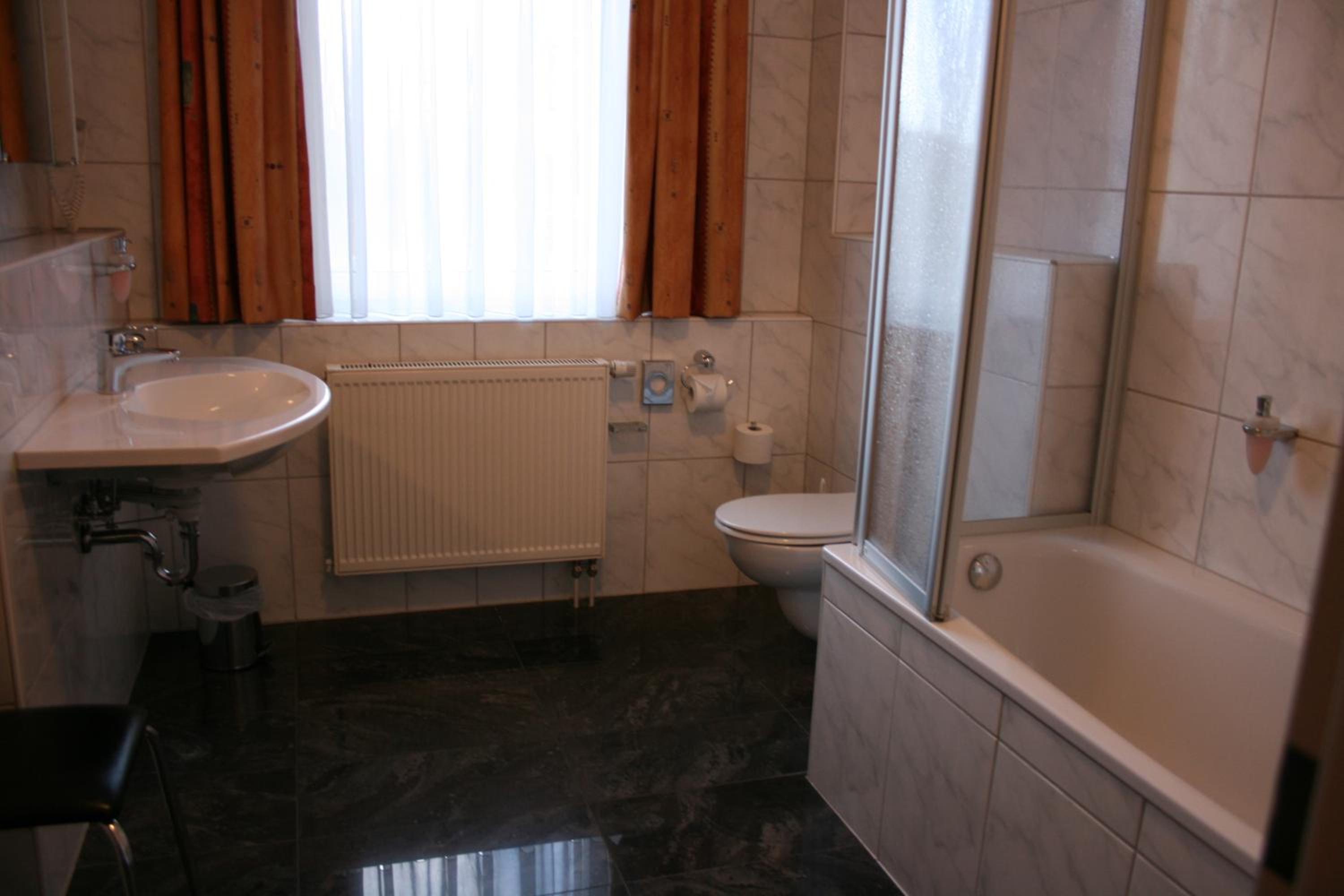 Double or Twin Room photo 2