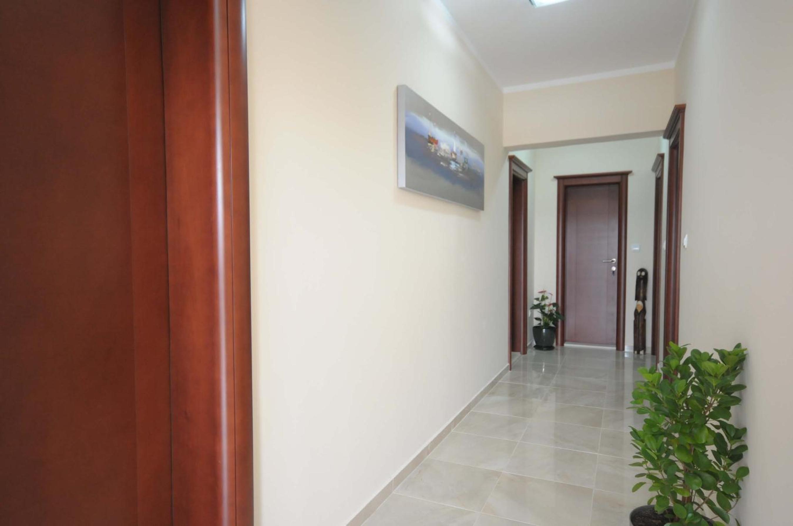 Studio (2 Adults) - Photo 48