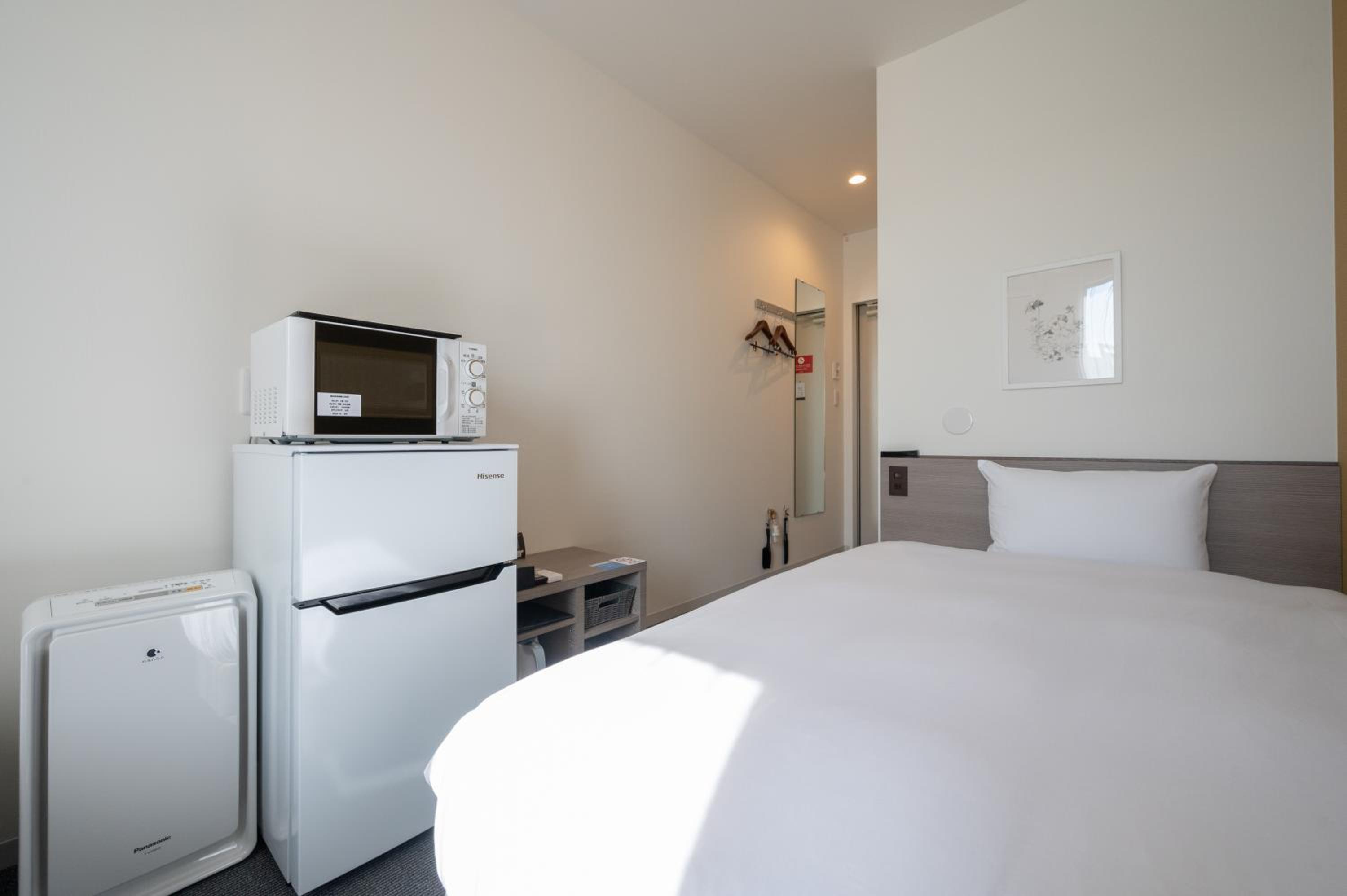 Standard Twin Room - Photo 3