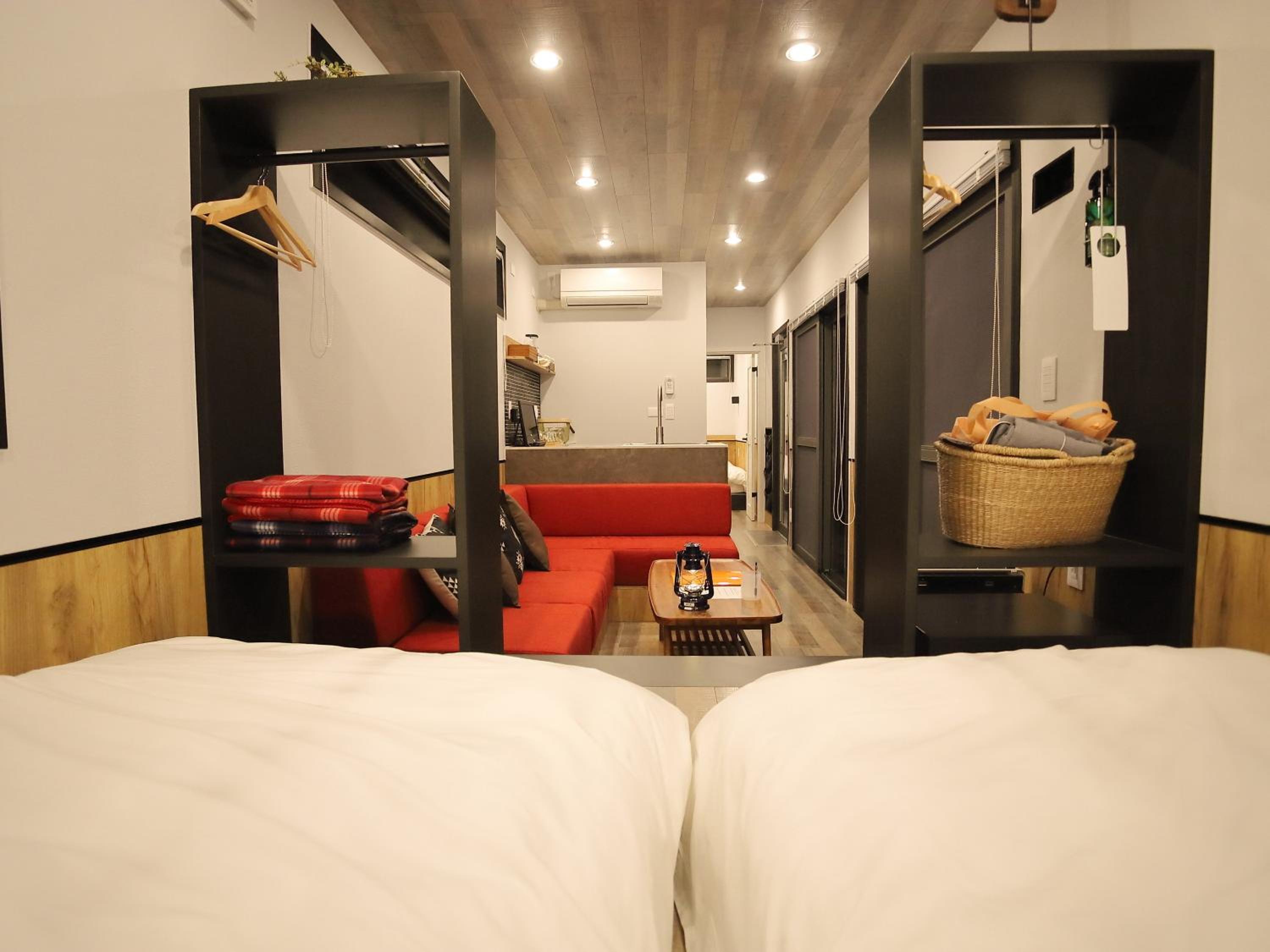 Standard Quadruple Room - Photo 5