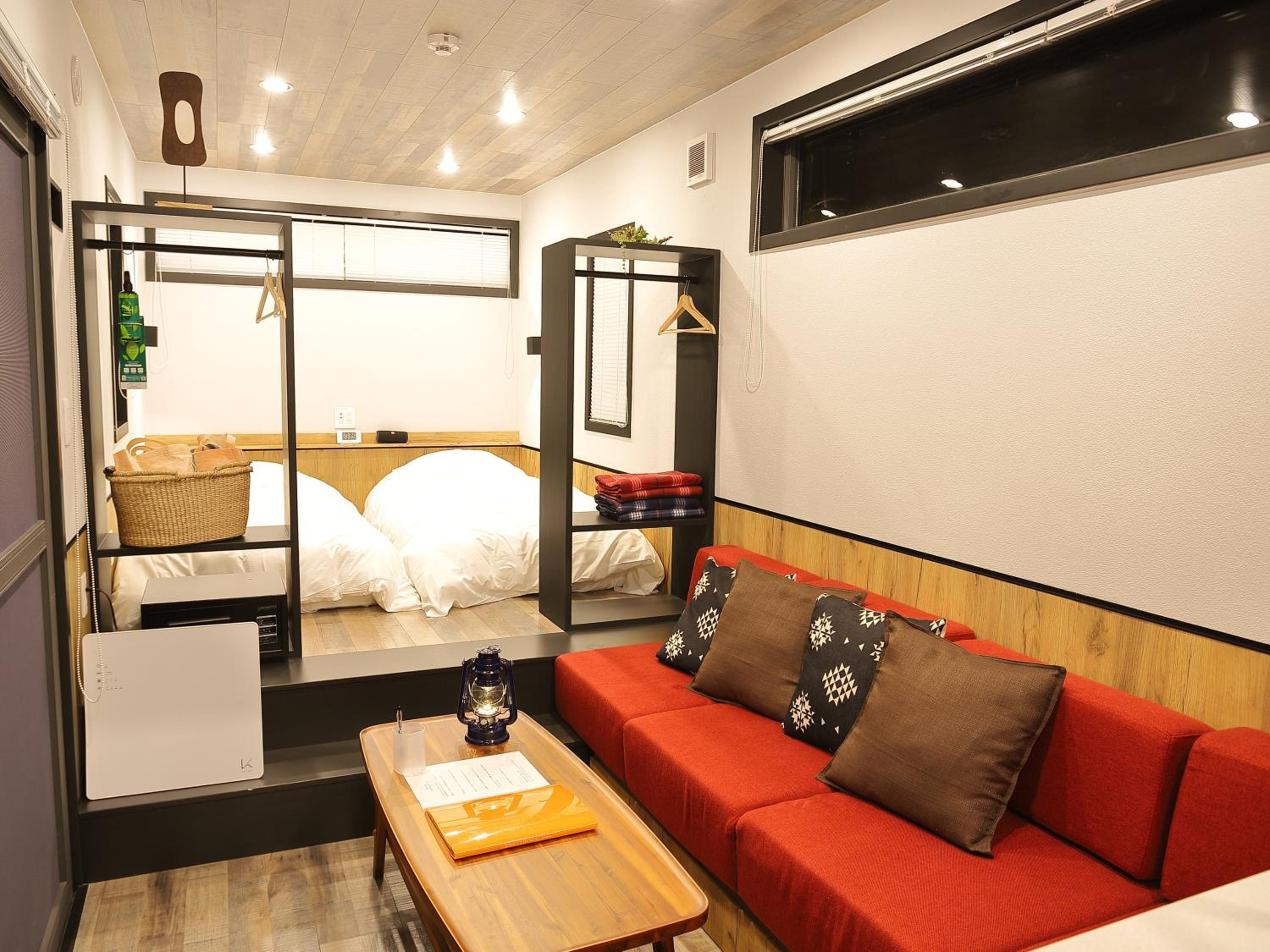Standard Quadruple Room - Photo 4