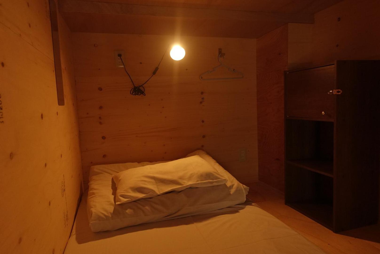Bed in 6-Bed Female Dormitory Room photo 1