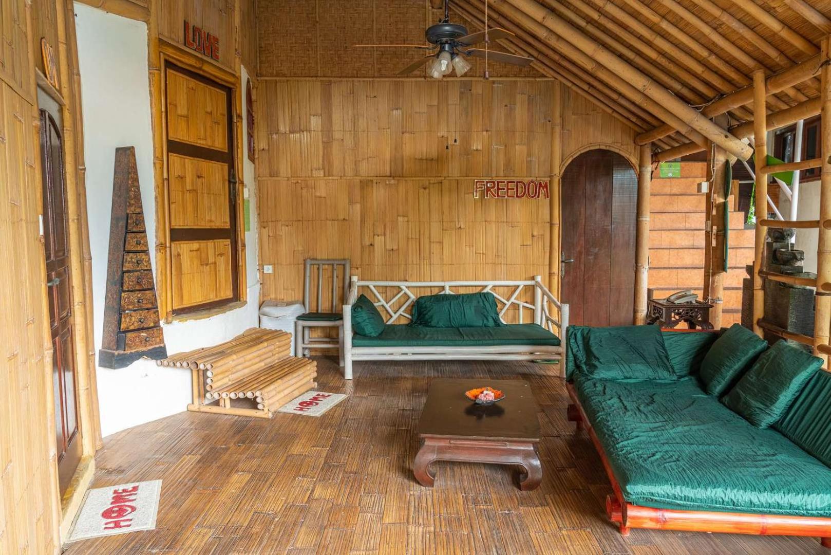 Bamboo Double Room with Garden View - Photo 10