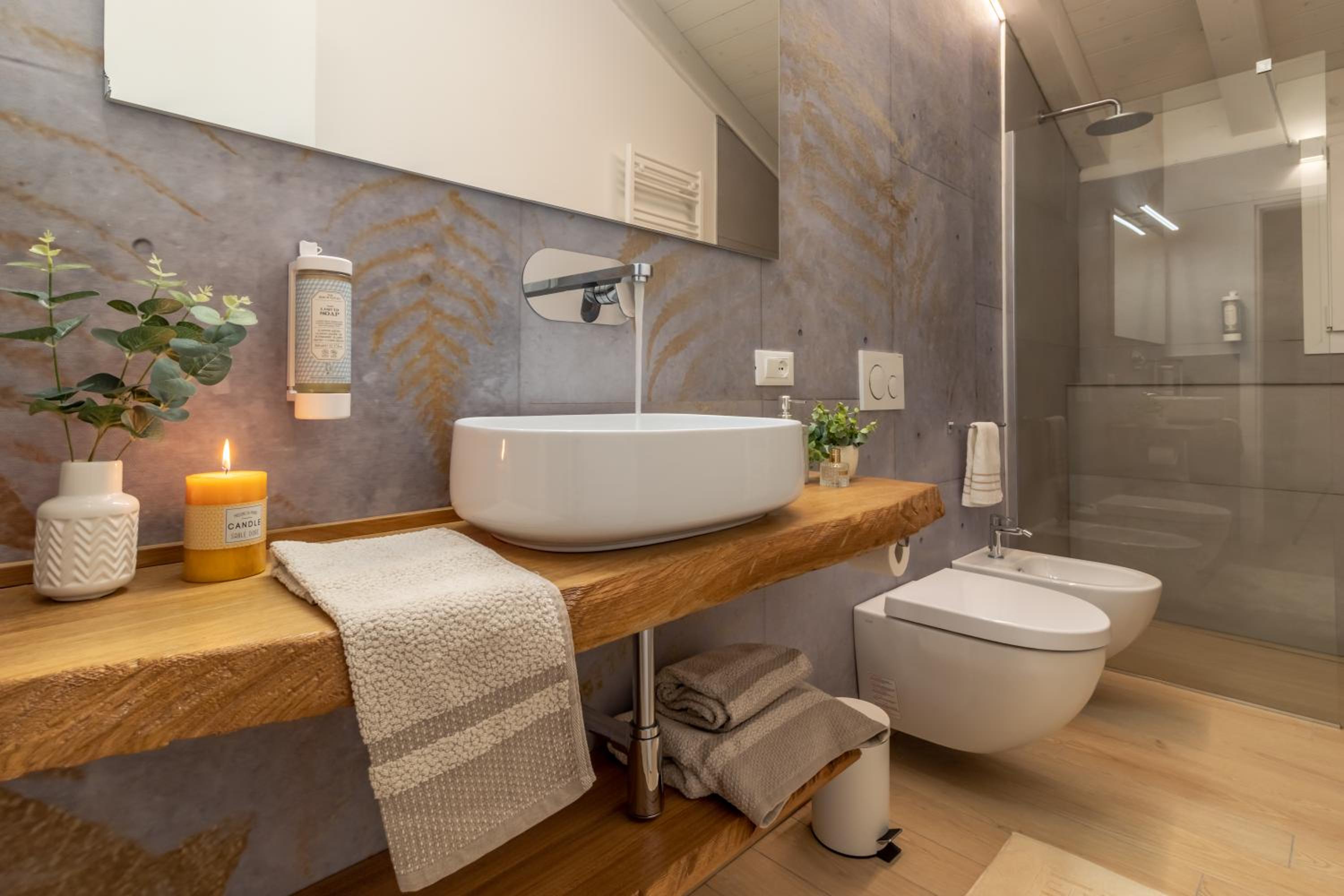 Suite with Terrace - Photo 14
