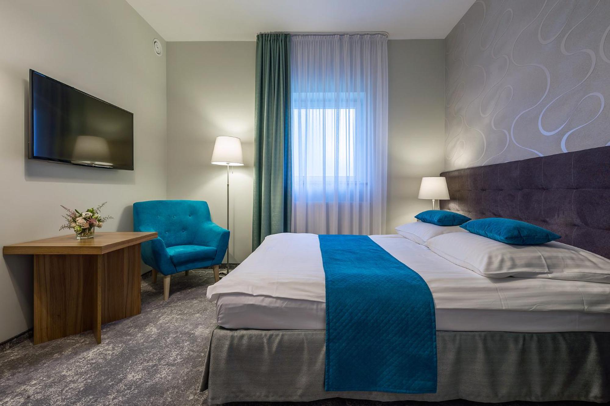 Double Lux Room