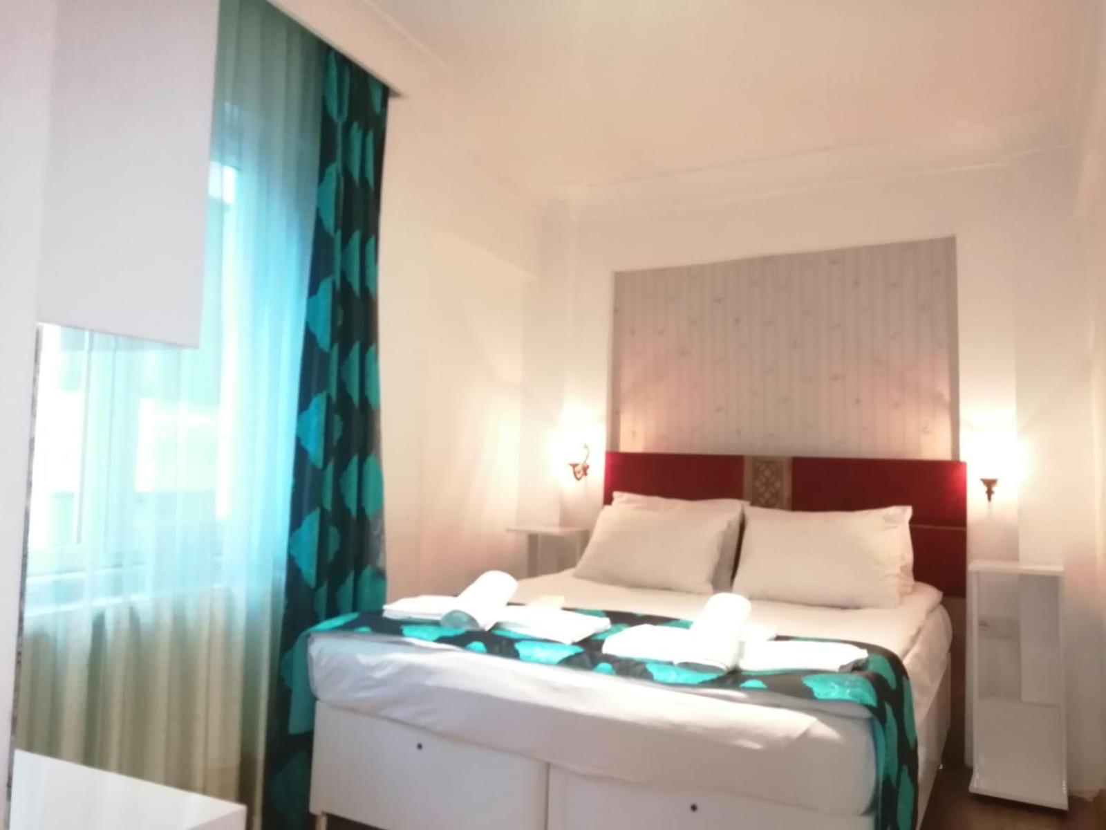 Standard Double Room photo 2