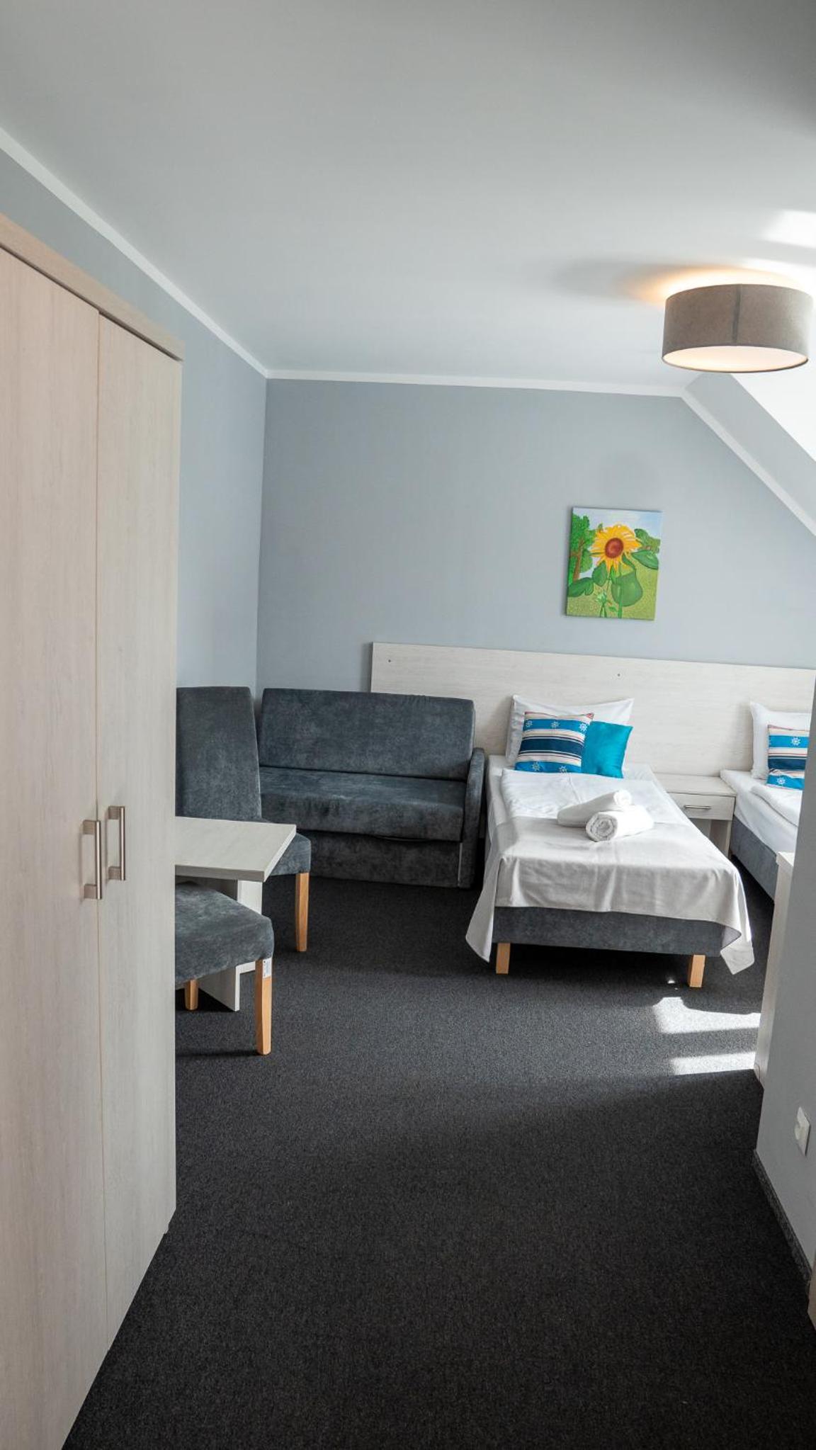 Standard Triple Room photo 3