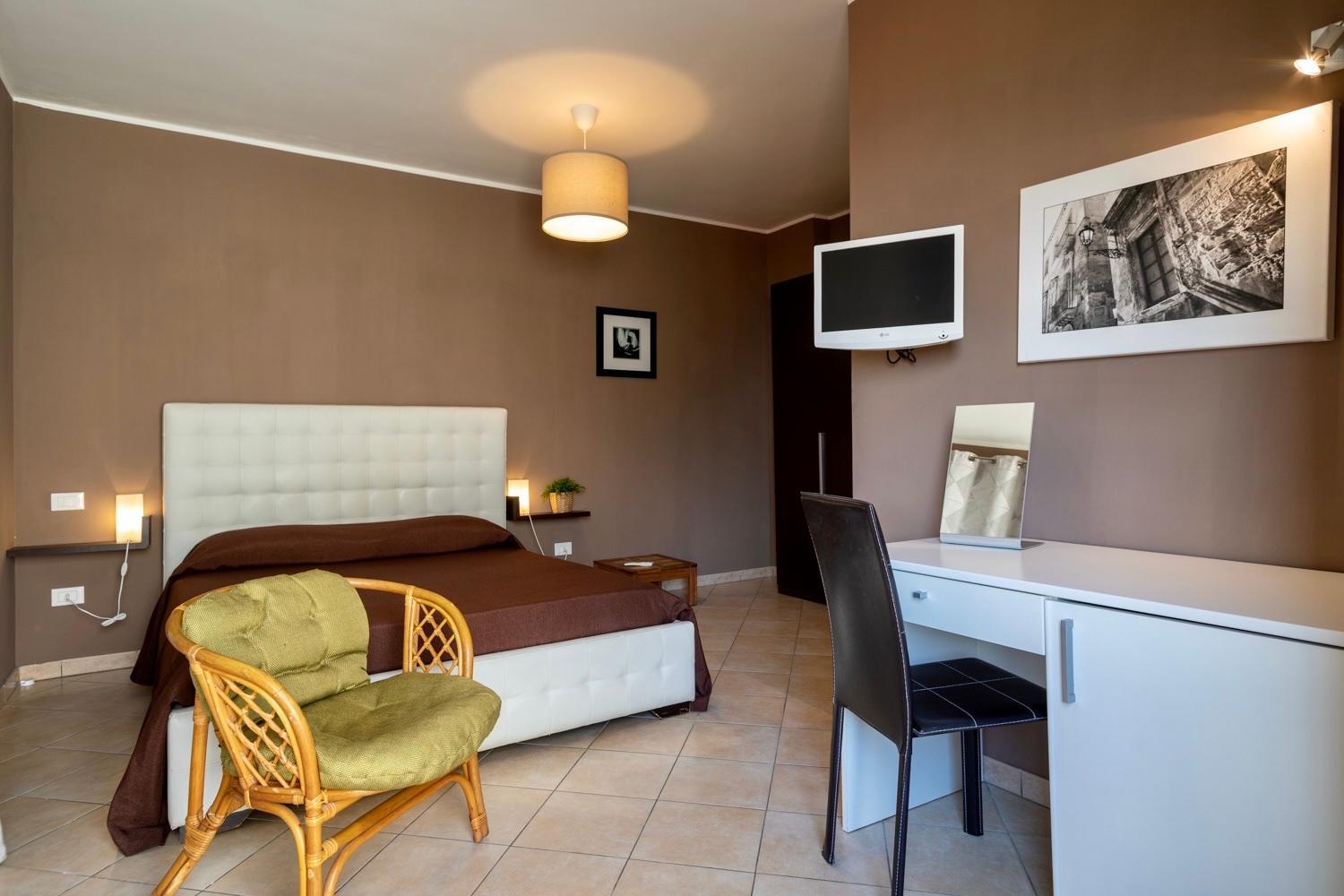 Double Room - Photo 1