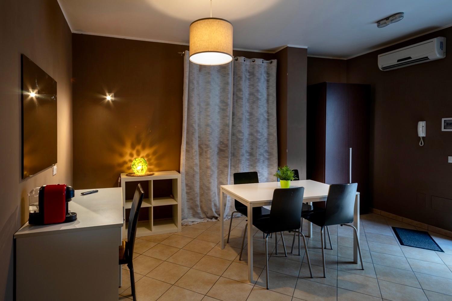 Double Room - Photo 18