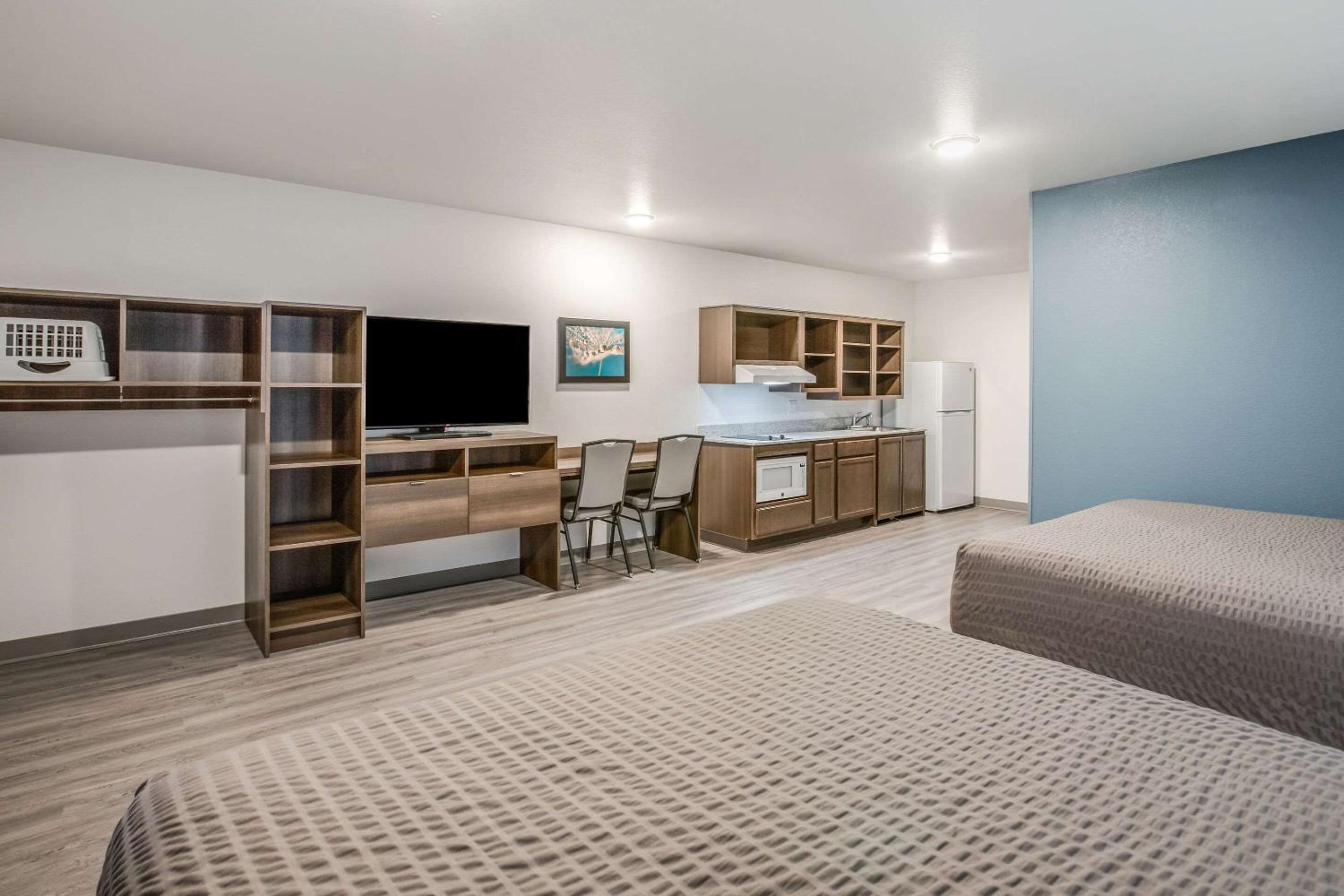 QUEEN SUITE TWO QUEEN BEDS ACCESSIBLE