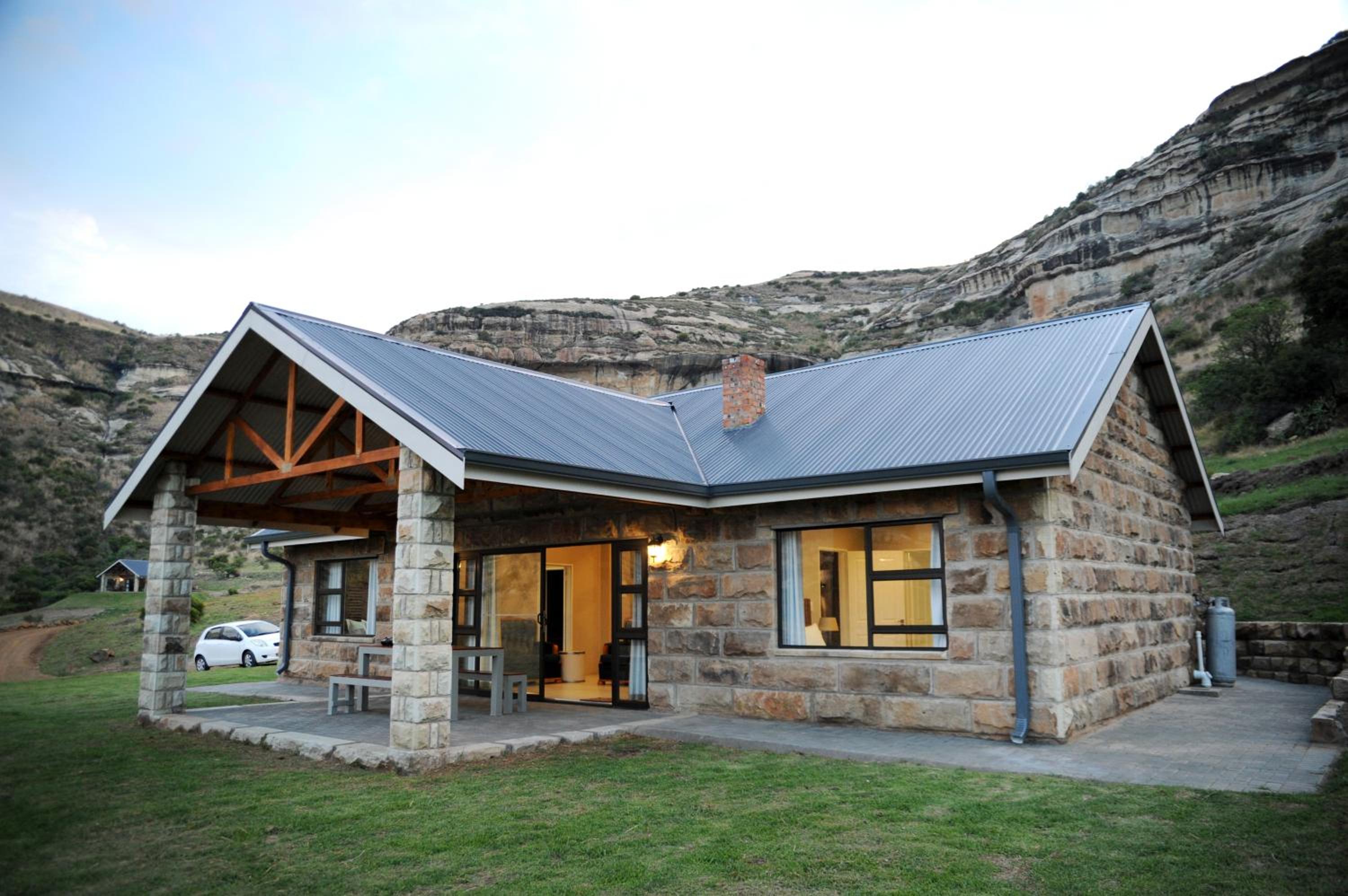 Two-Bedroom Chalet - Photo 2