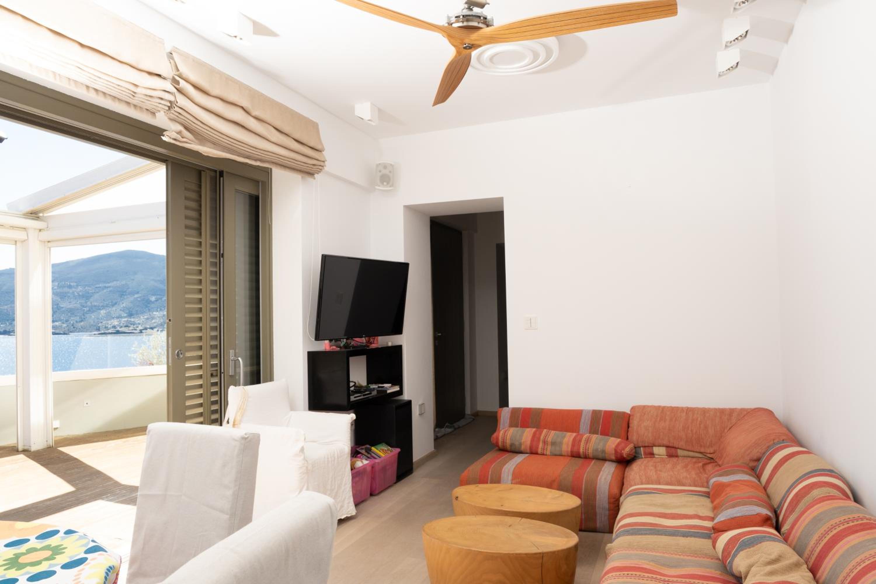 Villa with Sea View photo 1