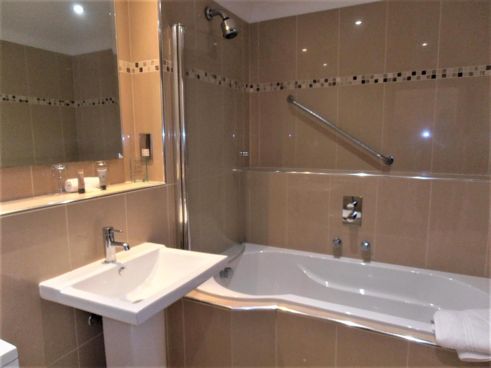 Luxury Twin Room - Photo 9