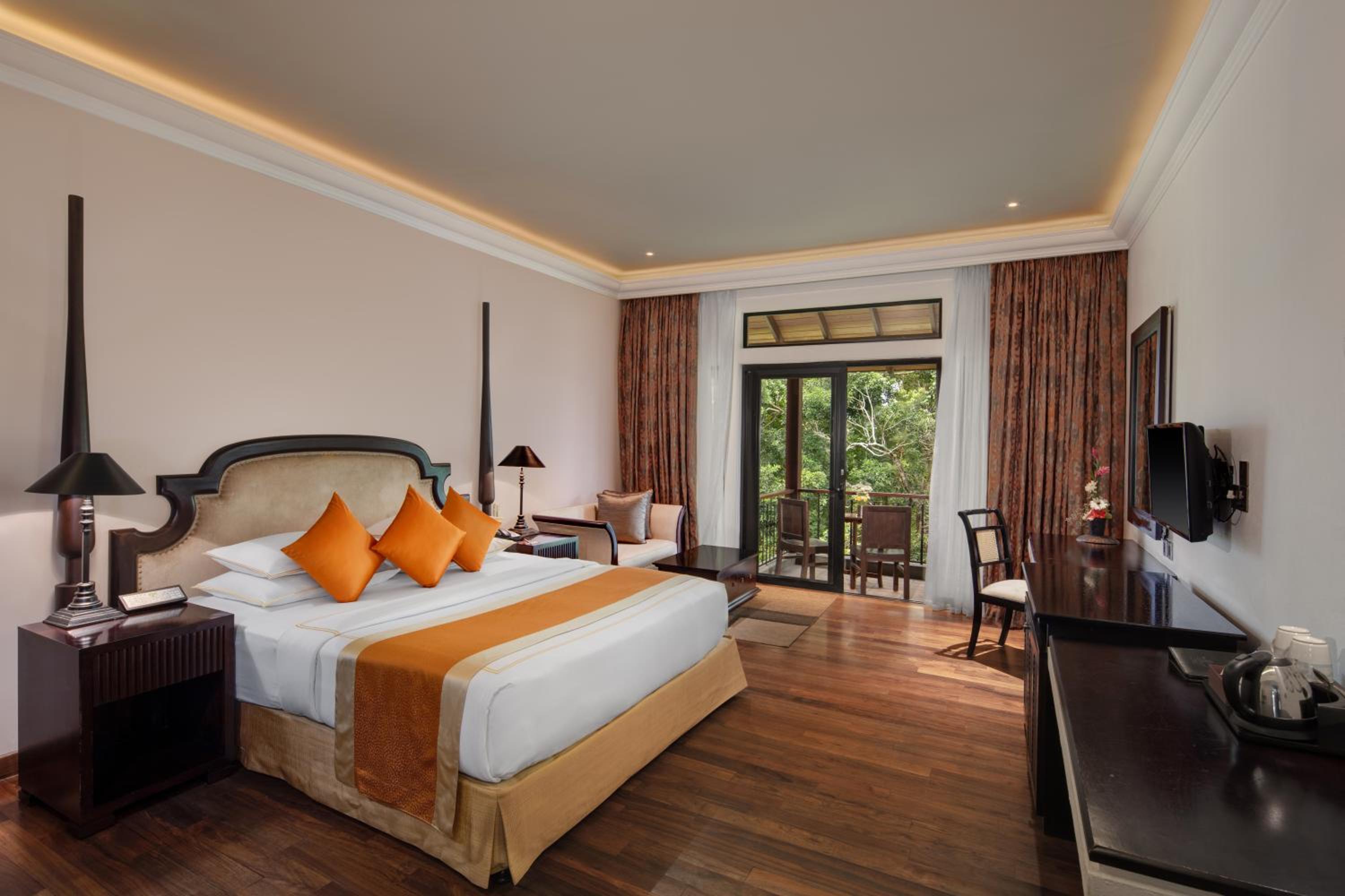 Luxury King Room with 10% Off on Excursions, 10% off on Spa, 10% off on Laundry
