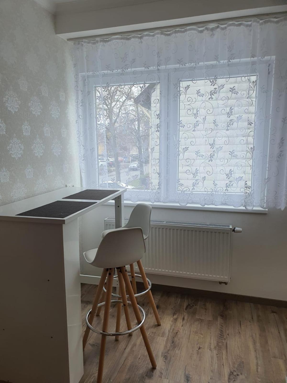 Apartment photo 2