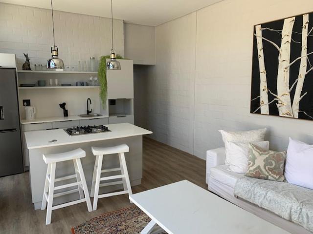 Apartment - Photo 3
