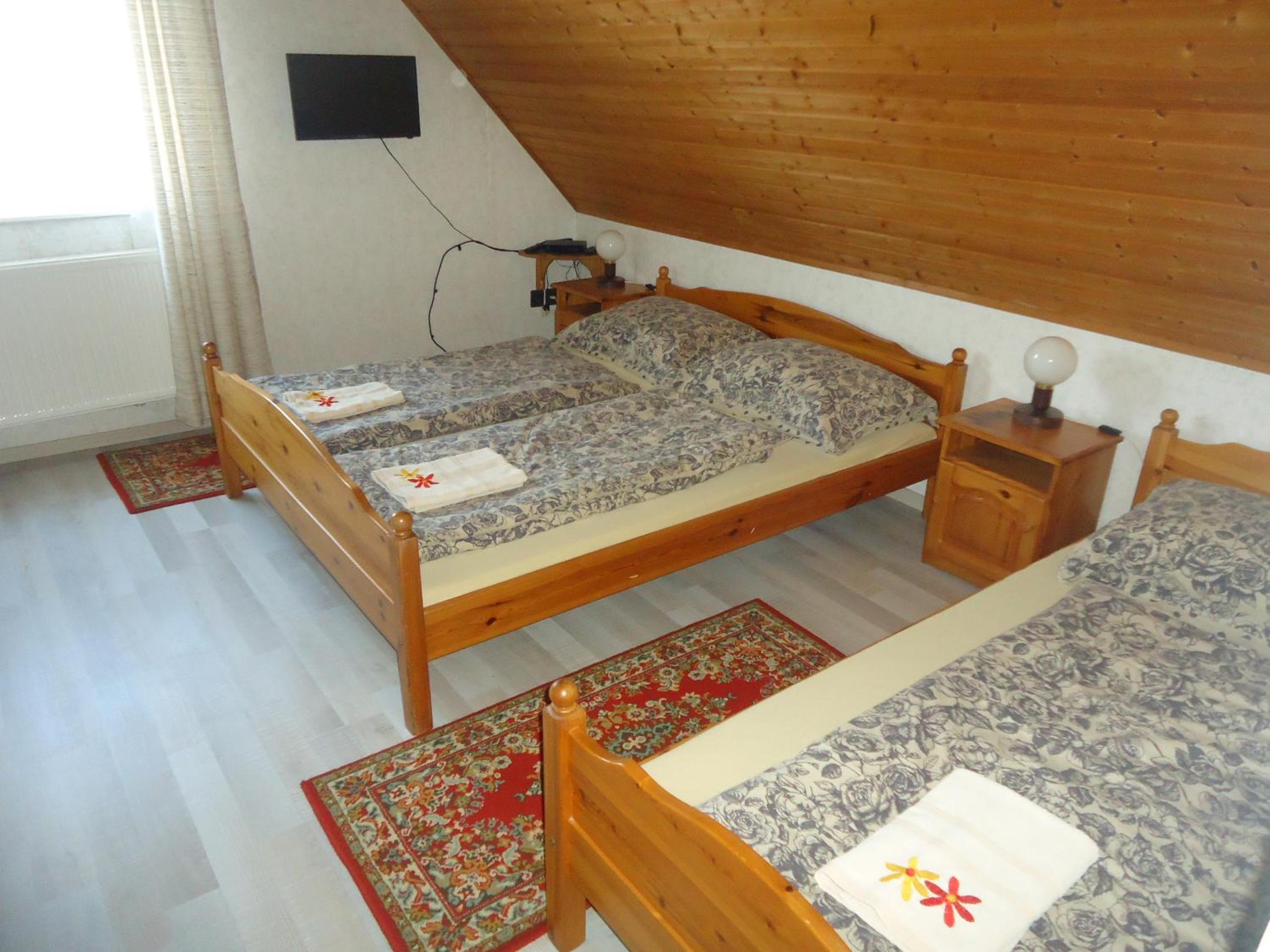Apartment with Garden View - Photo 4