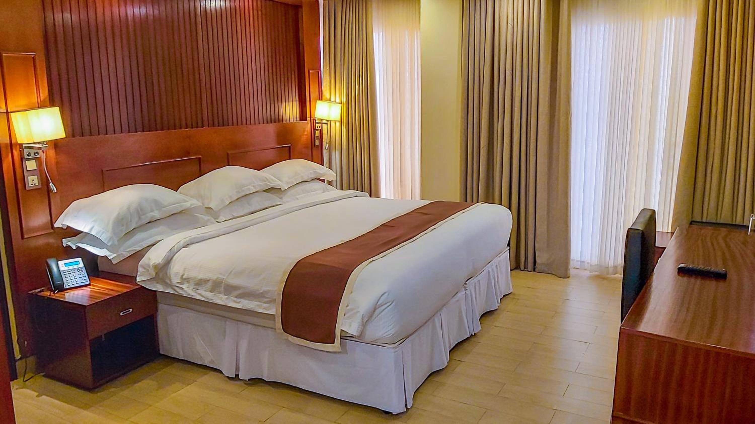 Deluxe Double Room photo 2
