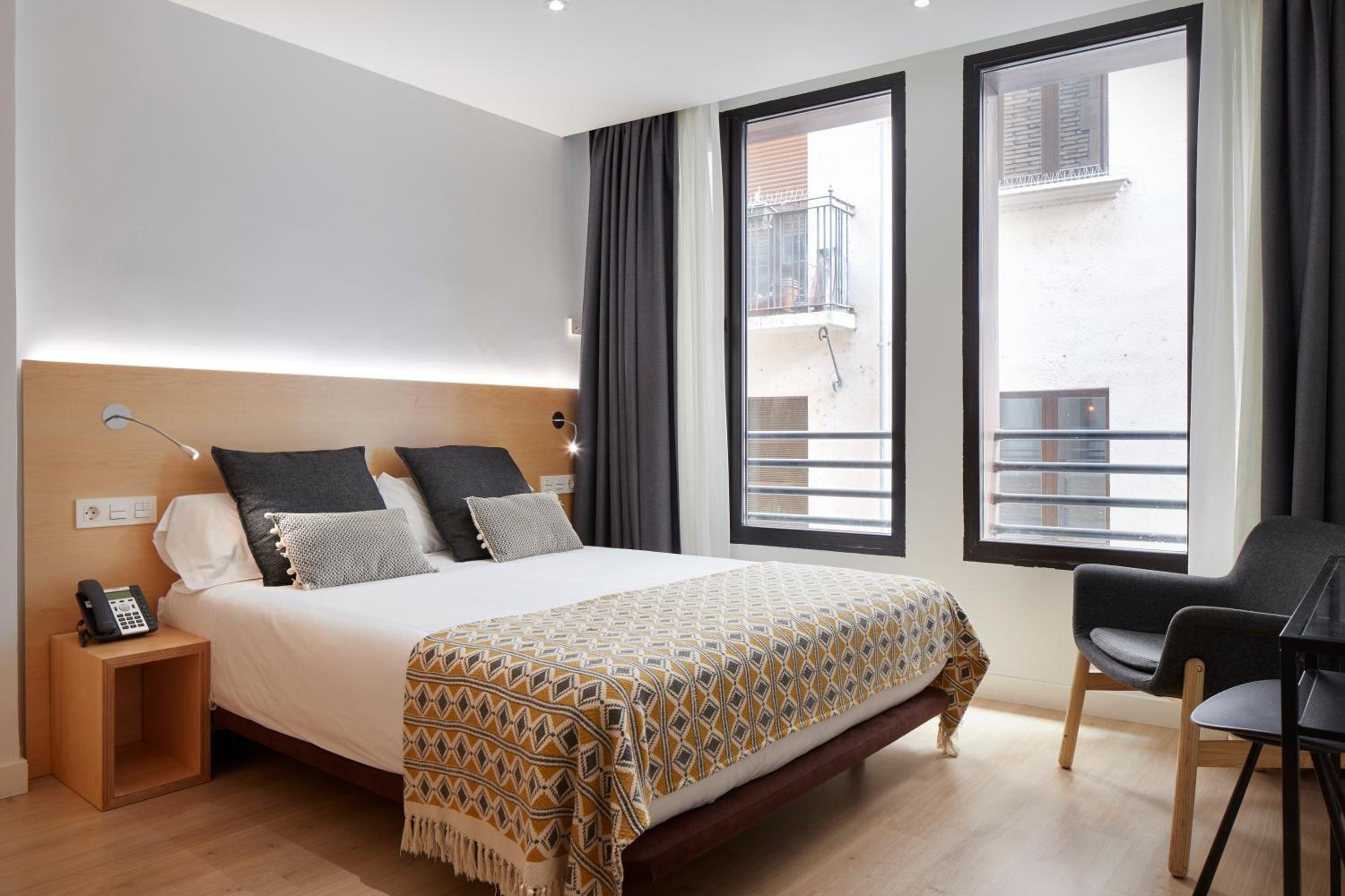 Superior Double or Twin Room photo 2
