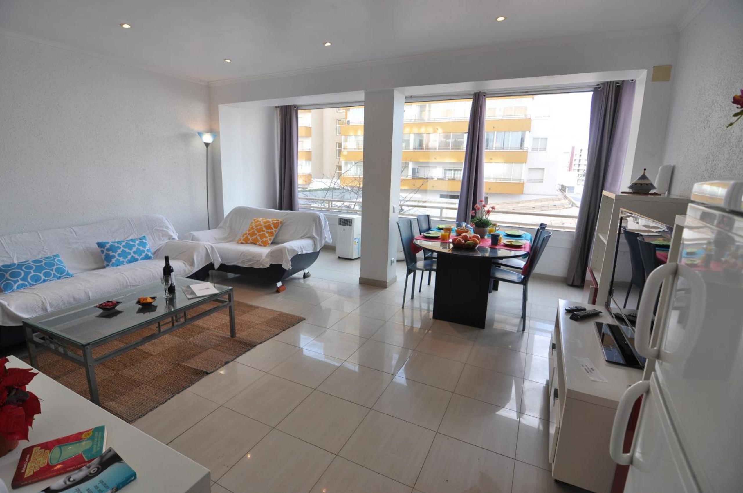 Apartment With Sea View