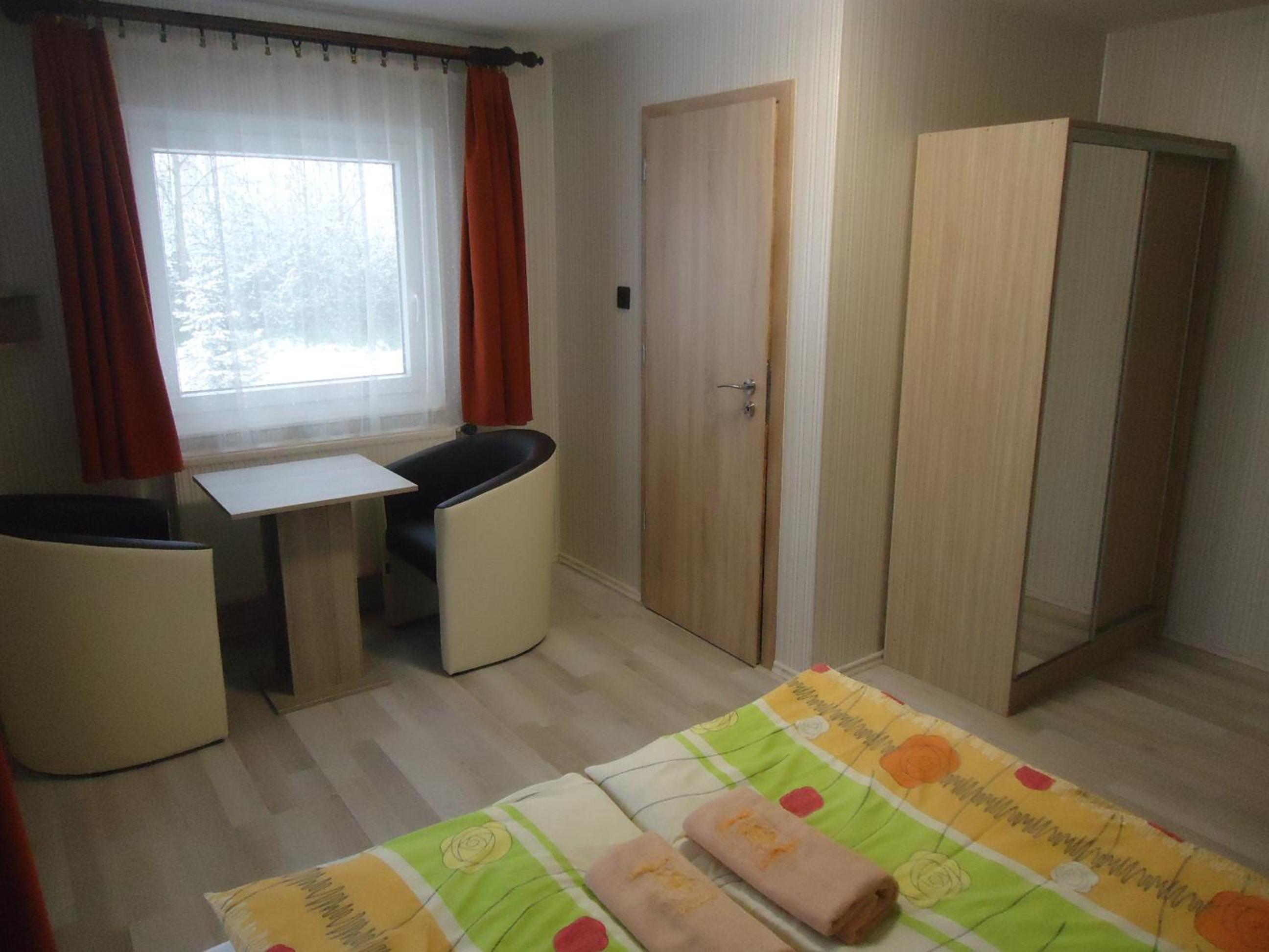Deluxe Double Room - Photo 15